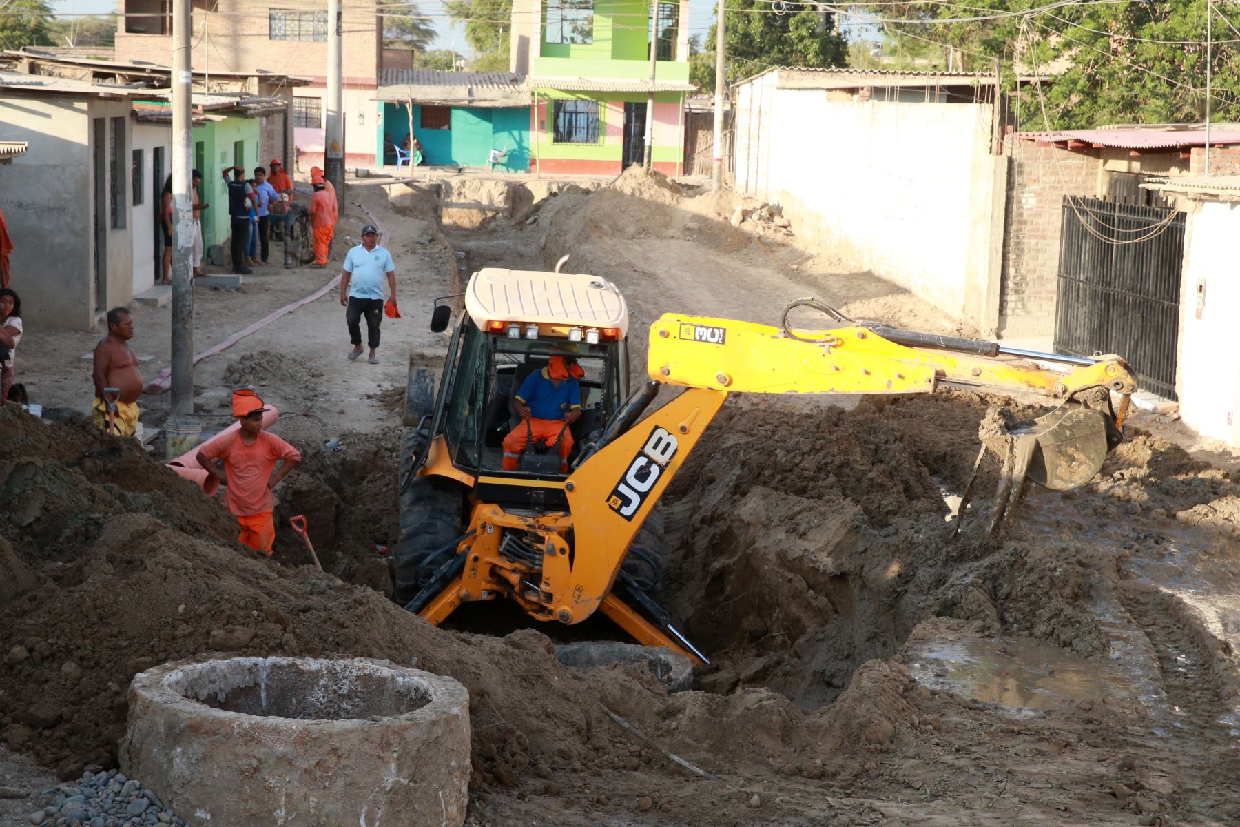 Director ejecutivo de la ARCC, Edgar Quispe Remón, informó de avances de proceso de reconstrucción de la infraestructura dañado por Fenómeno El Niño costero. ANDINA/Difusión