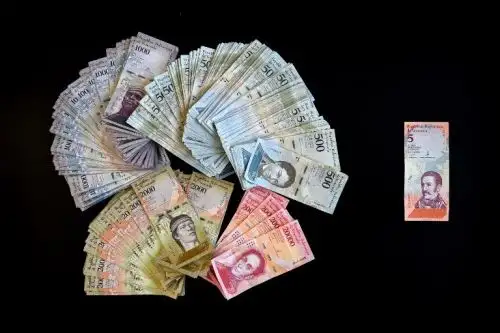 Venezuela estrena nueva moneda