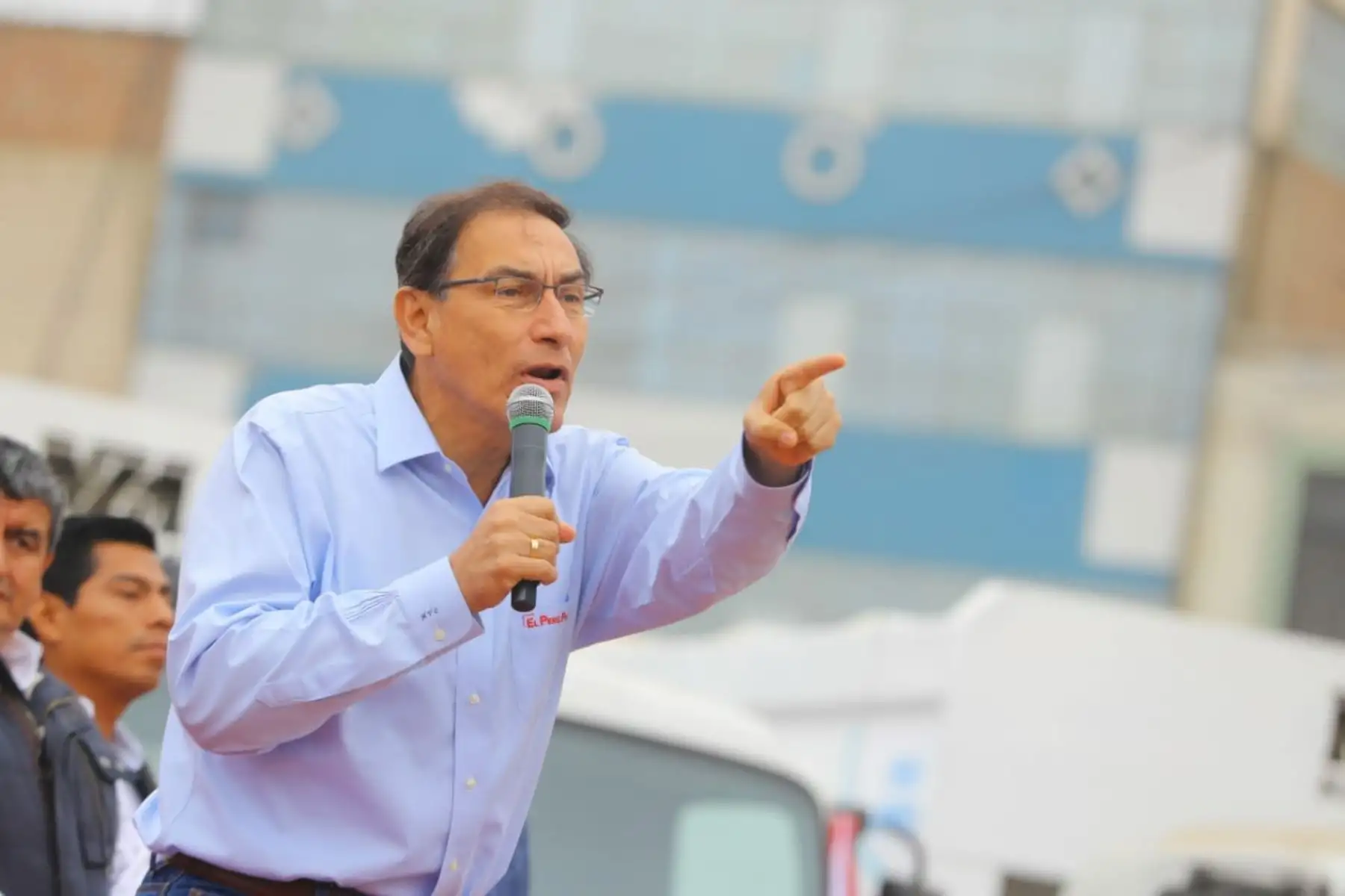 El presidente Vizcarra participó en la ceremonia de entrega de 10 compactadoras para la gestión de residuos sólidos en el distrito de José Leonardo Ortiz, provincia de Chiclayo, región Lambayeque.
La entrega de dicha maquinaria busca garantizar el servicio de limpieza pública en condiciones adecuadas, en beneficio de cerca de 200 mil habitantes de esa localidad. Foto: ANDINA/Prensa Presidencia