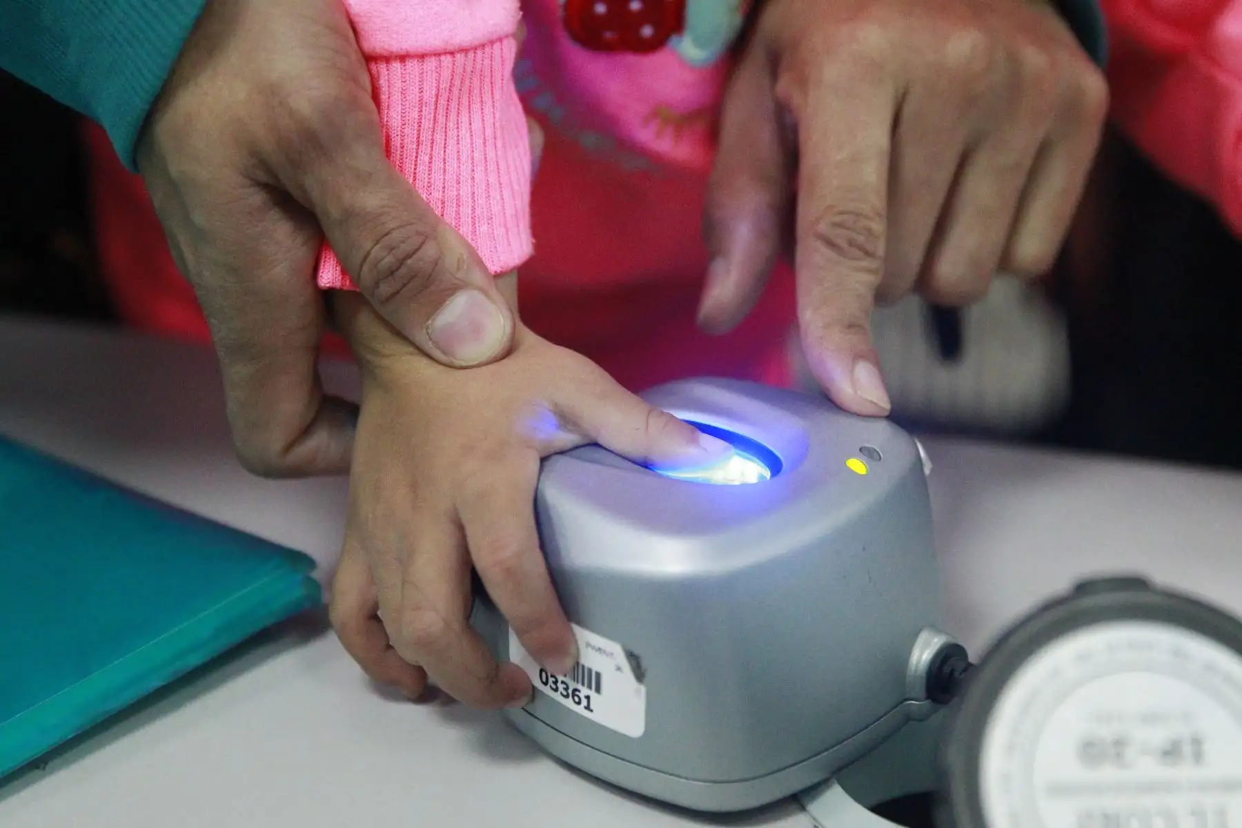 Ciudadanos venezolanos realizan trámites en las oficinas de Migraciones para regularizar el (PPT) Permiso Temporal de permanencia. Foto: ANDINA/Eddy Ramos