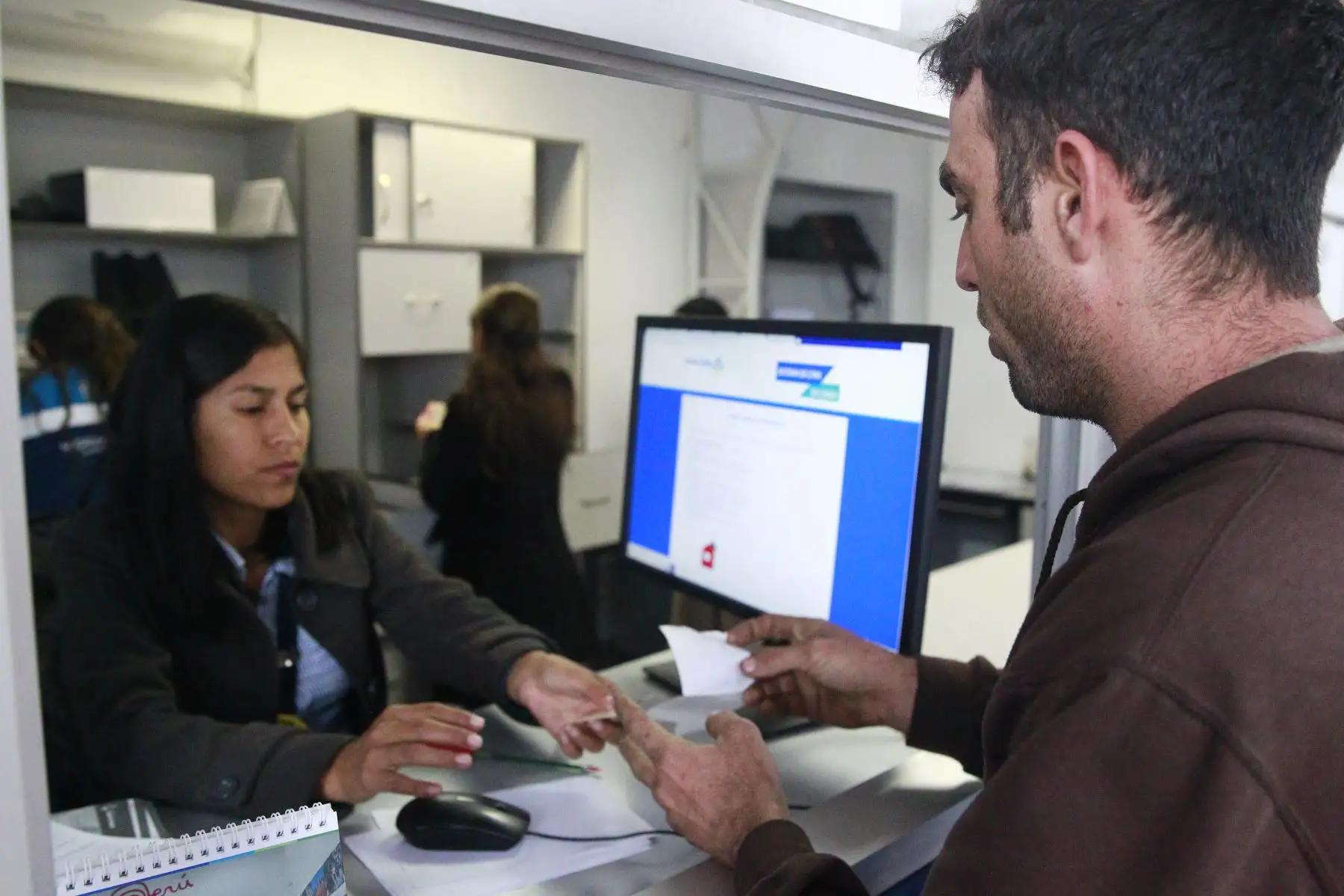Ciudadanos venezolanos tienen plazo hasta el 31 de octubre para acogerse al PTP. Foto: ANDINA/Eddy Ramos
