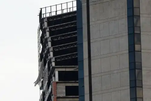 Rascacielos Torre de David, se inclina en Caracas después del terremoto Foto: AFP