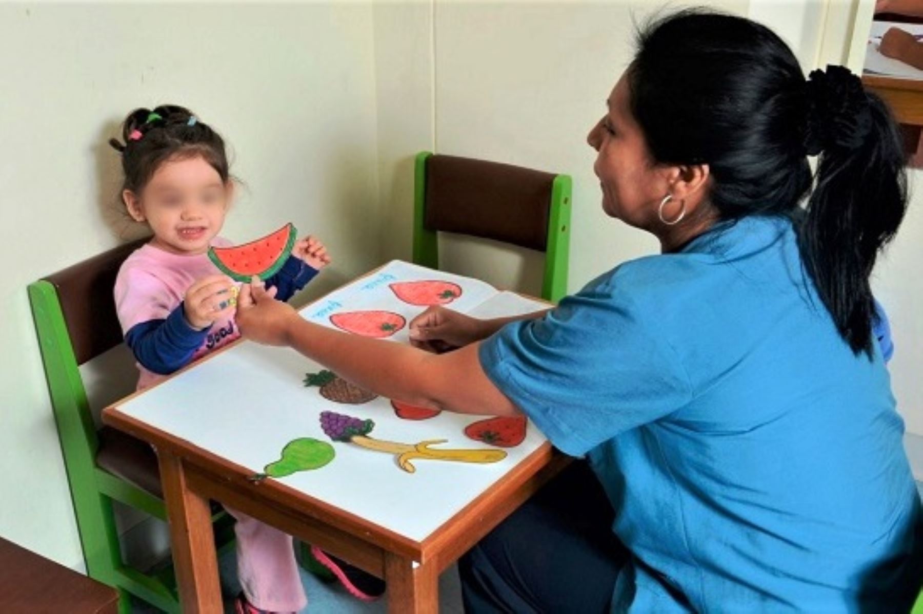 Las terapias del lenguaje a temprana edad ayudan a superar la tartamudez. Foto: ANDINA/Difusión.