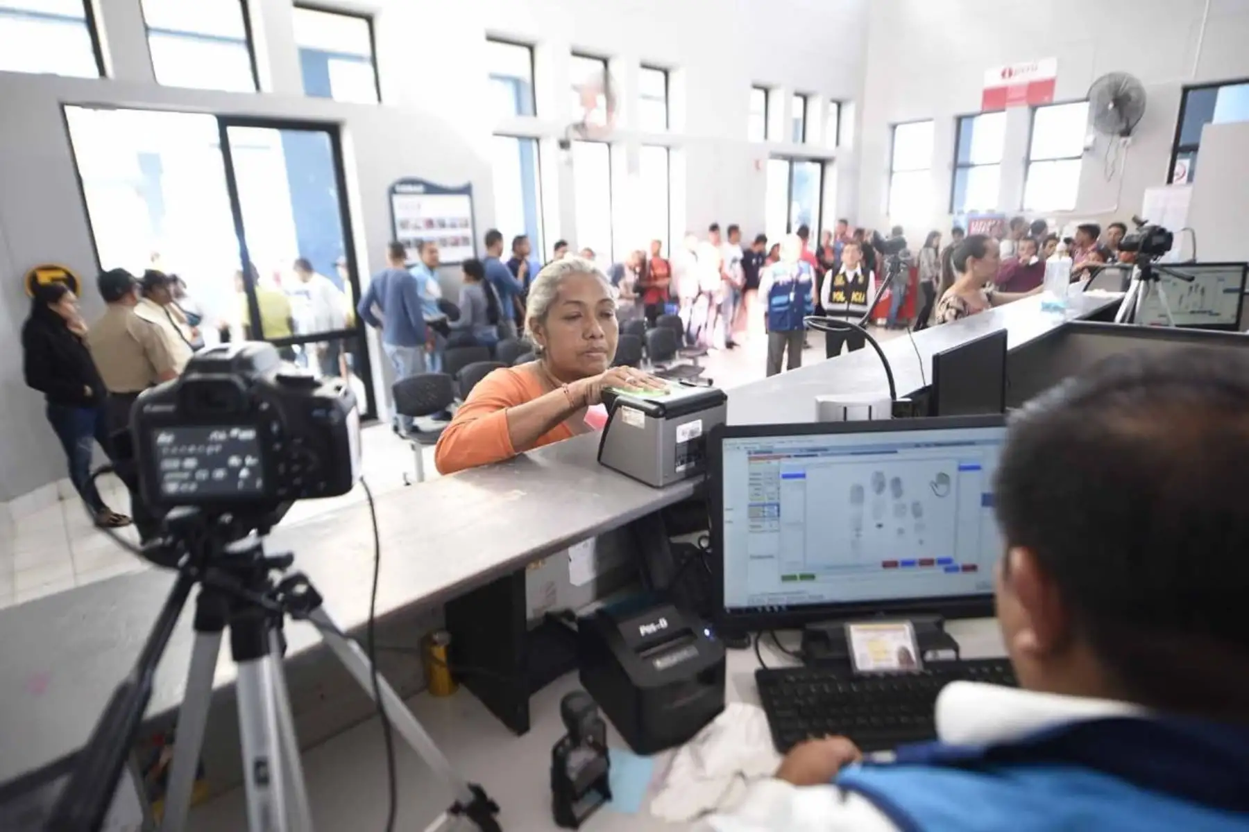 Fiscales de Tumbes actuarán ante posibles actos ilícitos durante ingreso de venezolanos.. ANDINA/Difusión