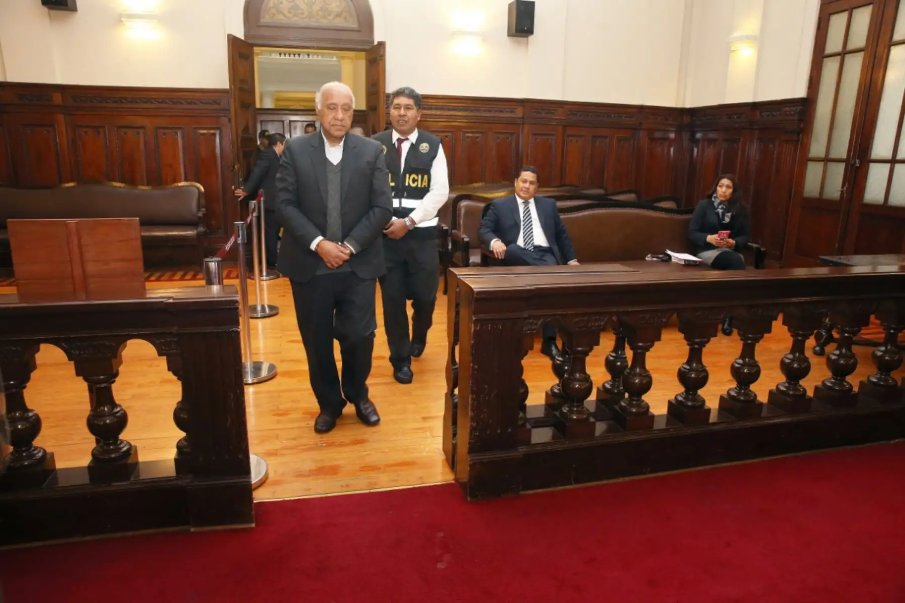 Juzgado Supremo de Investigación Preparatoria, a cargo del magistrado Hugo Núñez Julca, inicia audiencia de prisión preventiva contra juez Juan Emilio Gonzáles Chávez por el presunto delito de cohecho pasivo específico en agravio del Estado. Foto: ANDINA/Poder Judicial