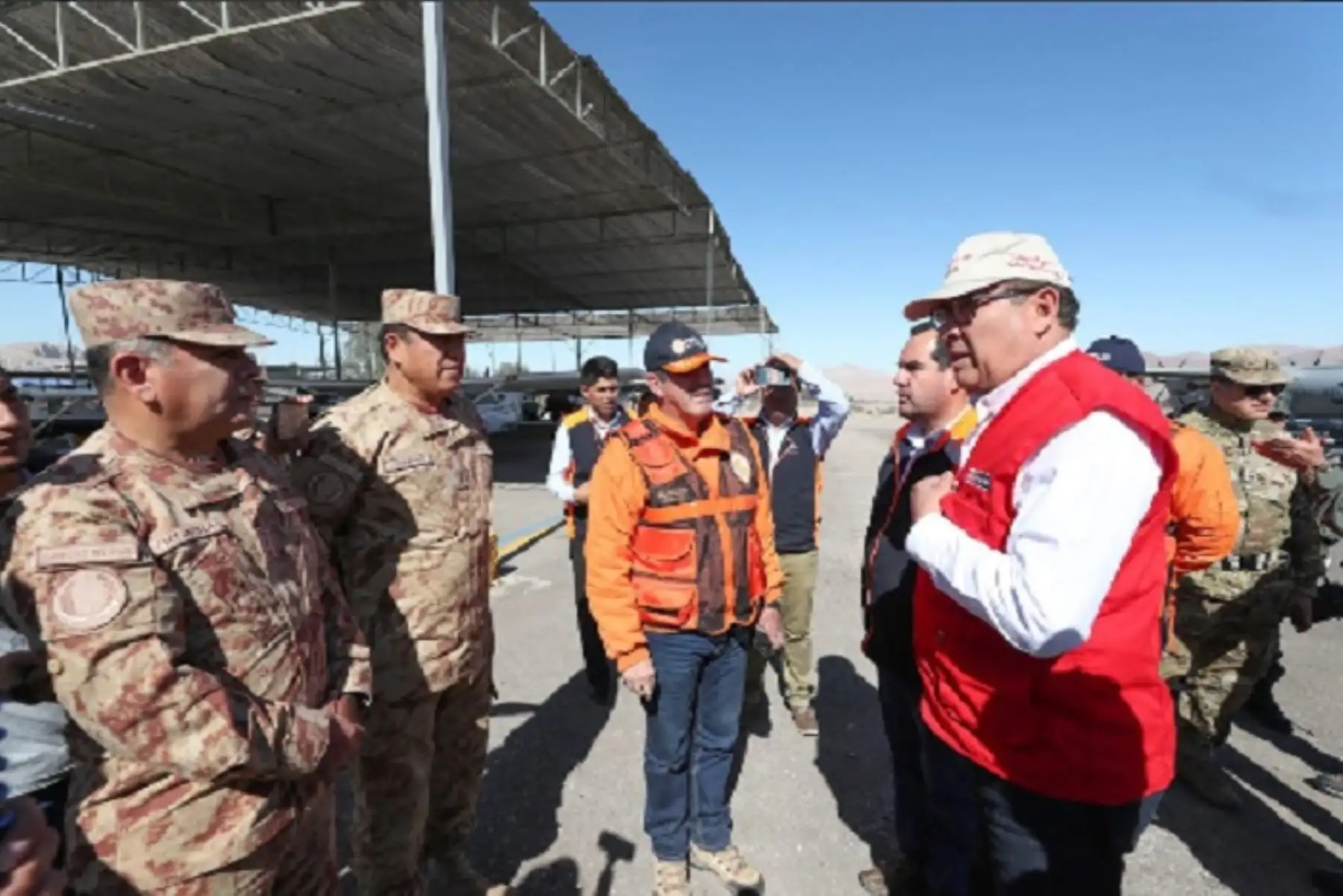El ministro de Defensa, José Huerta,supervisará en la región Moquegua la ejecución del Simulacro Multipeligro 2018 que se desarrollará esta tarde, de manera simultánea, en diversas regiones del país.