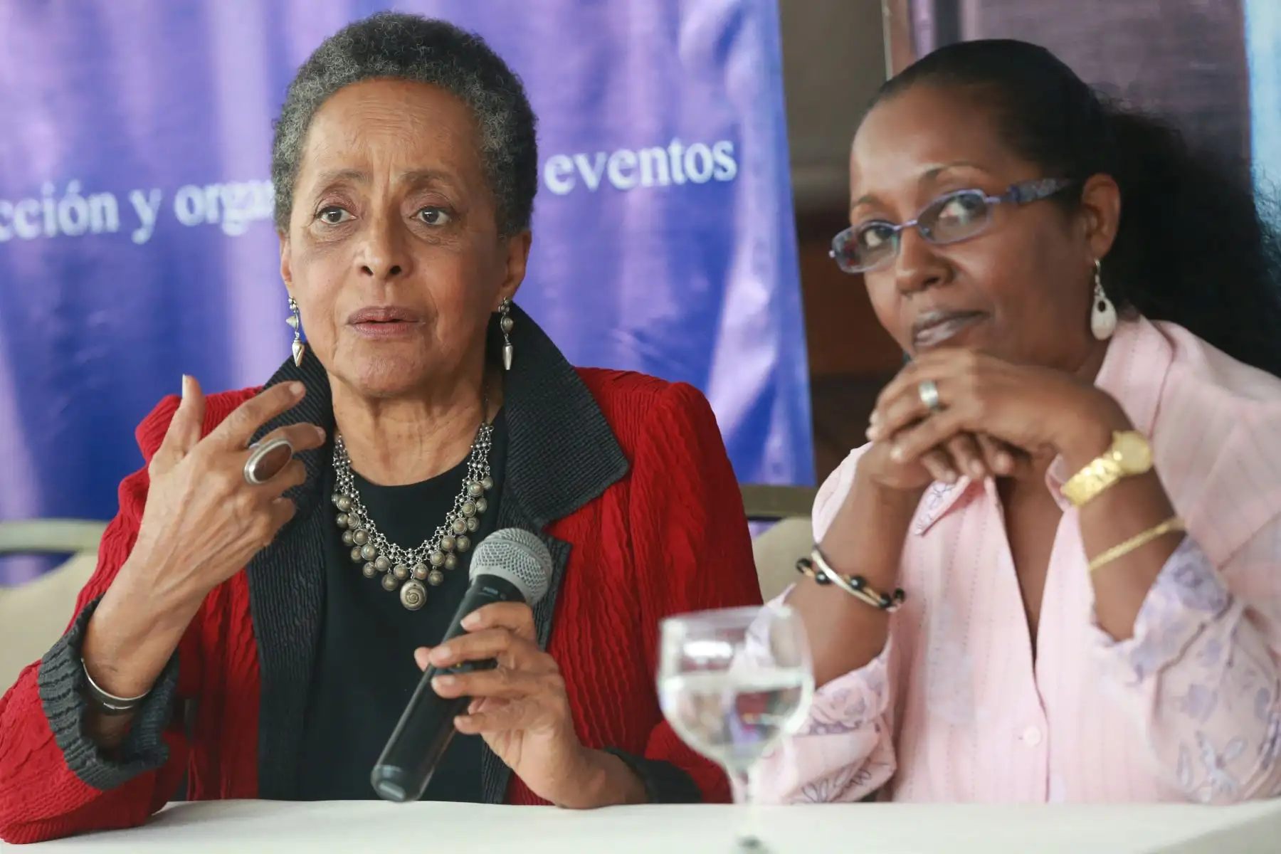Susana Baca y Argelia Fragoso. Cantante cubana, anuncian concierto "Quiereme", en el teatro nacional. Foto.ANDINA/ Jhony Laurente