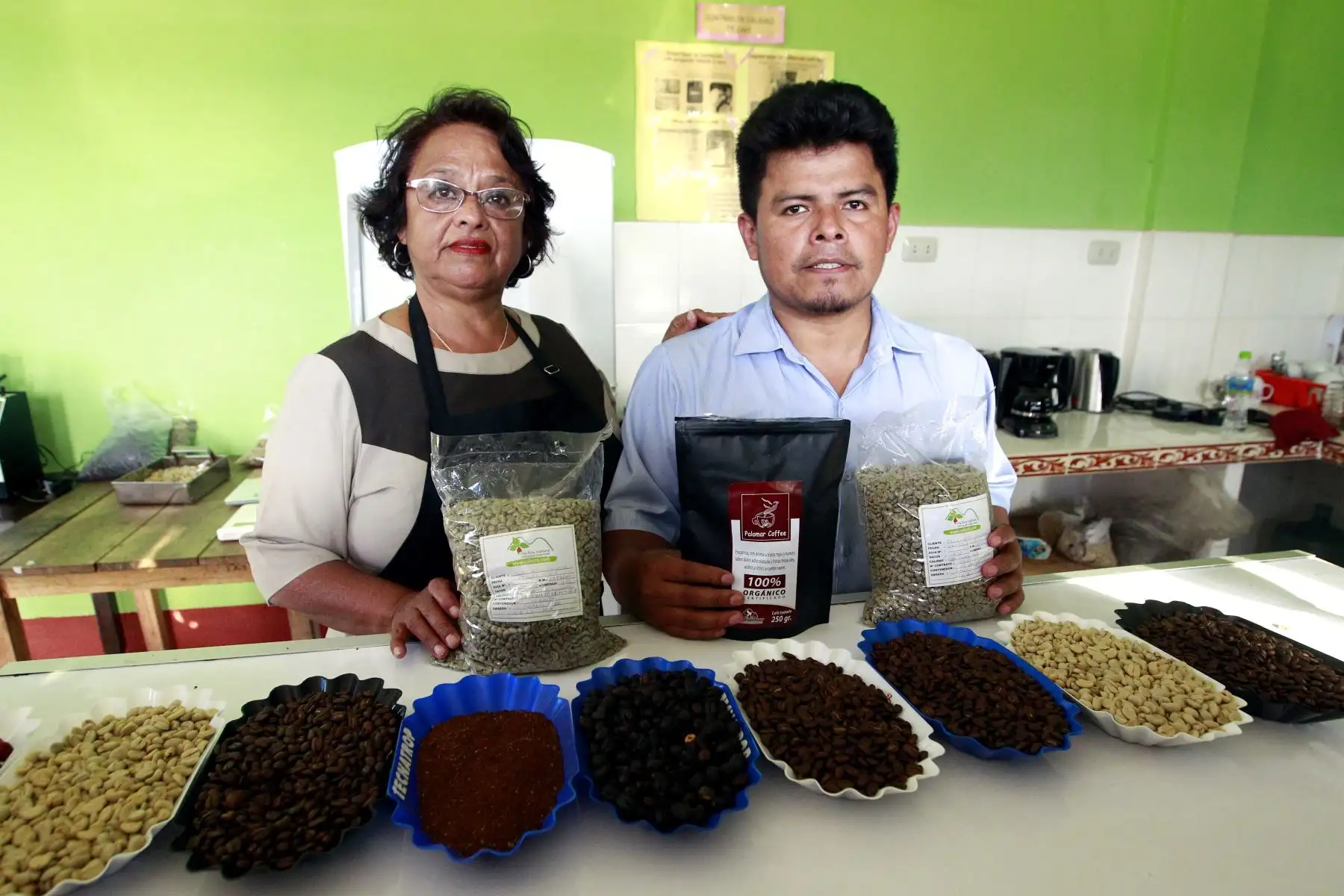 Visita a la Cooperativa Agraria Cafetalera Ecológica Alto Palomar en el Parque Nacional del Café en la Merced - Chanchamayo. Foto: ANDINA/Eddy Ramos