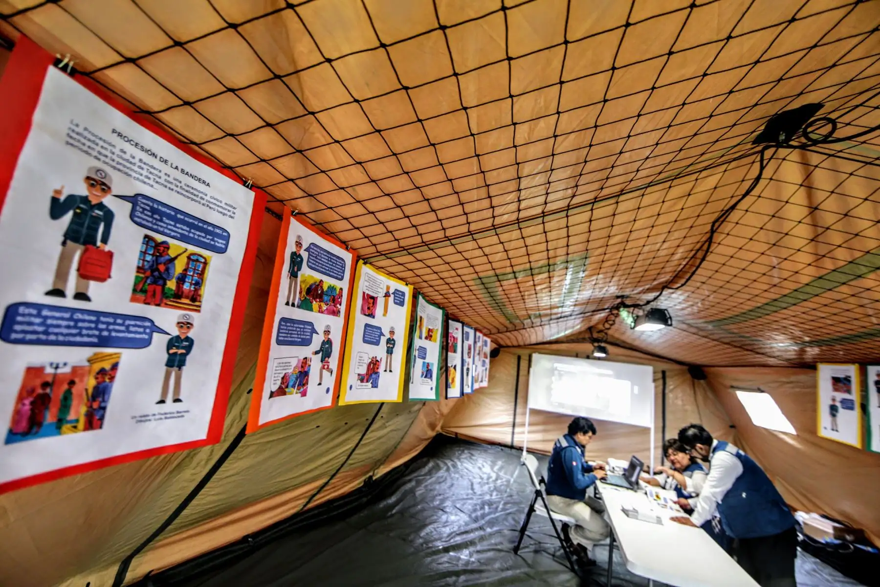 El Ministerio de Salud realiza una exhibición del Museo de Sitio por el Día de la Defensa Nacional, desde el lunes 27 al miércoles 29 del presente. Foto: ANDINA/Luis Iparraguirre.