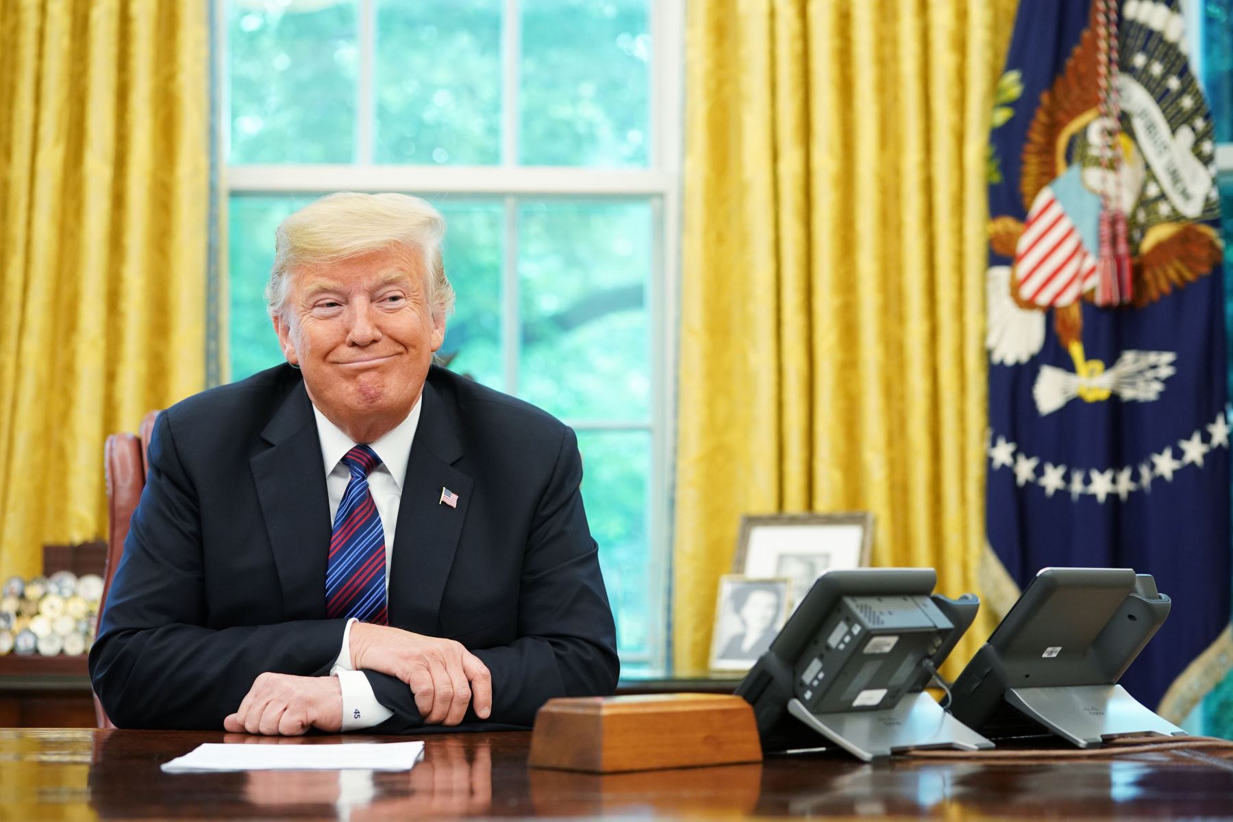 El presidente estadounidense Donald Trump en el Salón Oval Foto: AFP