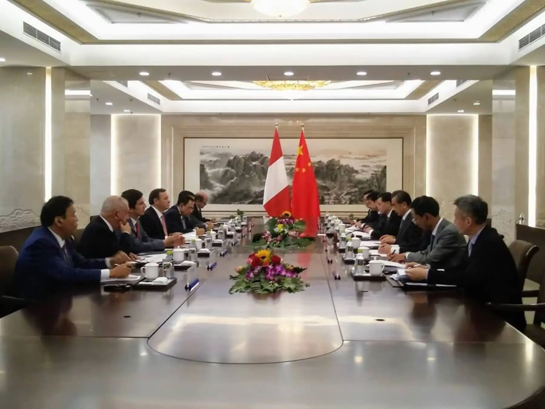 Canciller Néstor Popolizio en visita oficial a China.