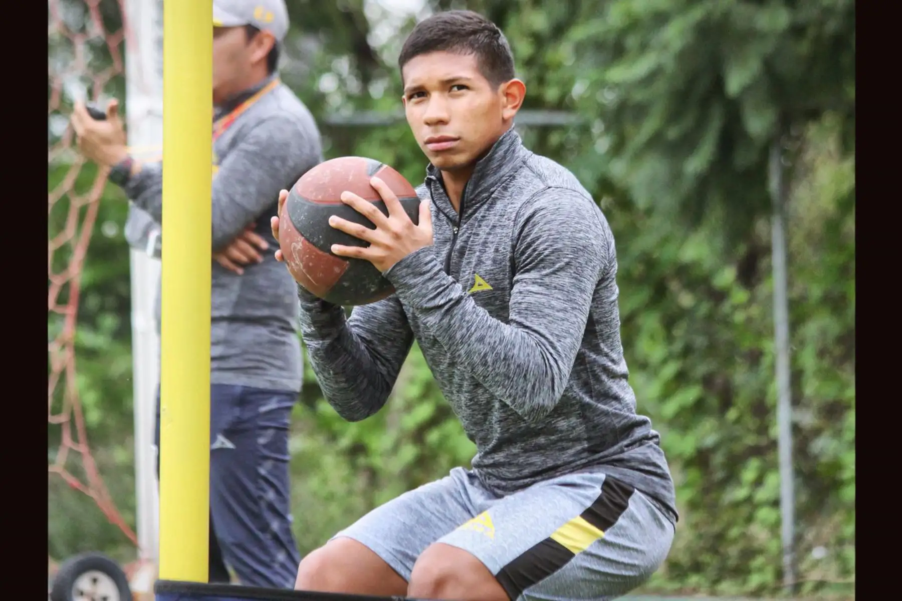 Edison Flores se puso de inmediato a las órdenes del cuerpo técnico del Monarca Morelia. Foto:Monarca Morelia