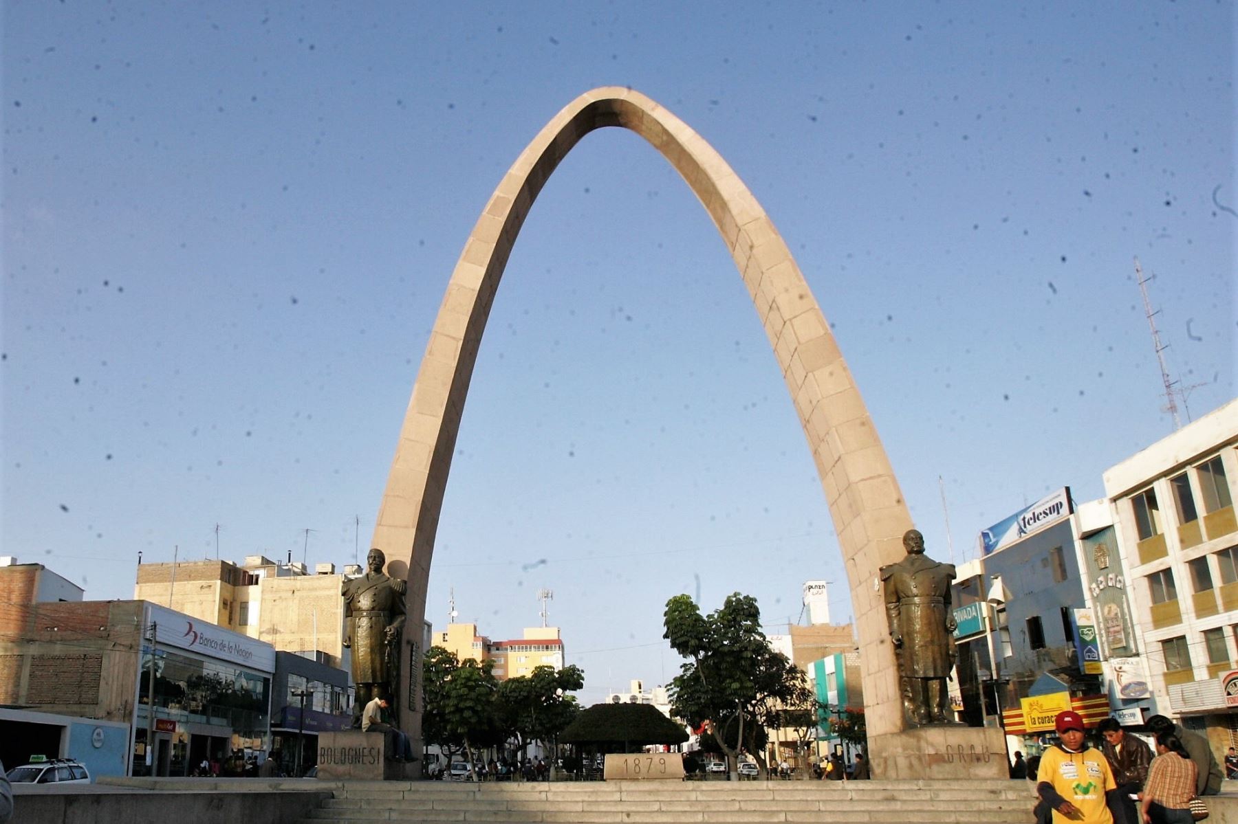 Monumento a Grau y Bolognesi de la ciudad de Tacna fue declarada Patrimonio Cultural de la Nación.