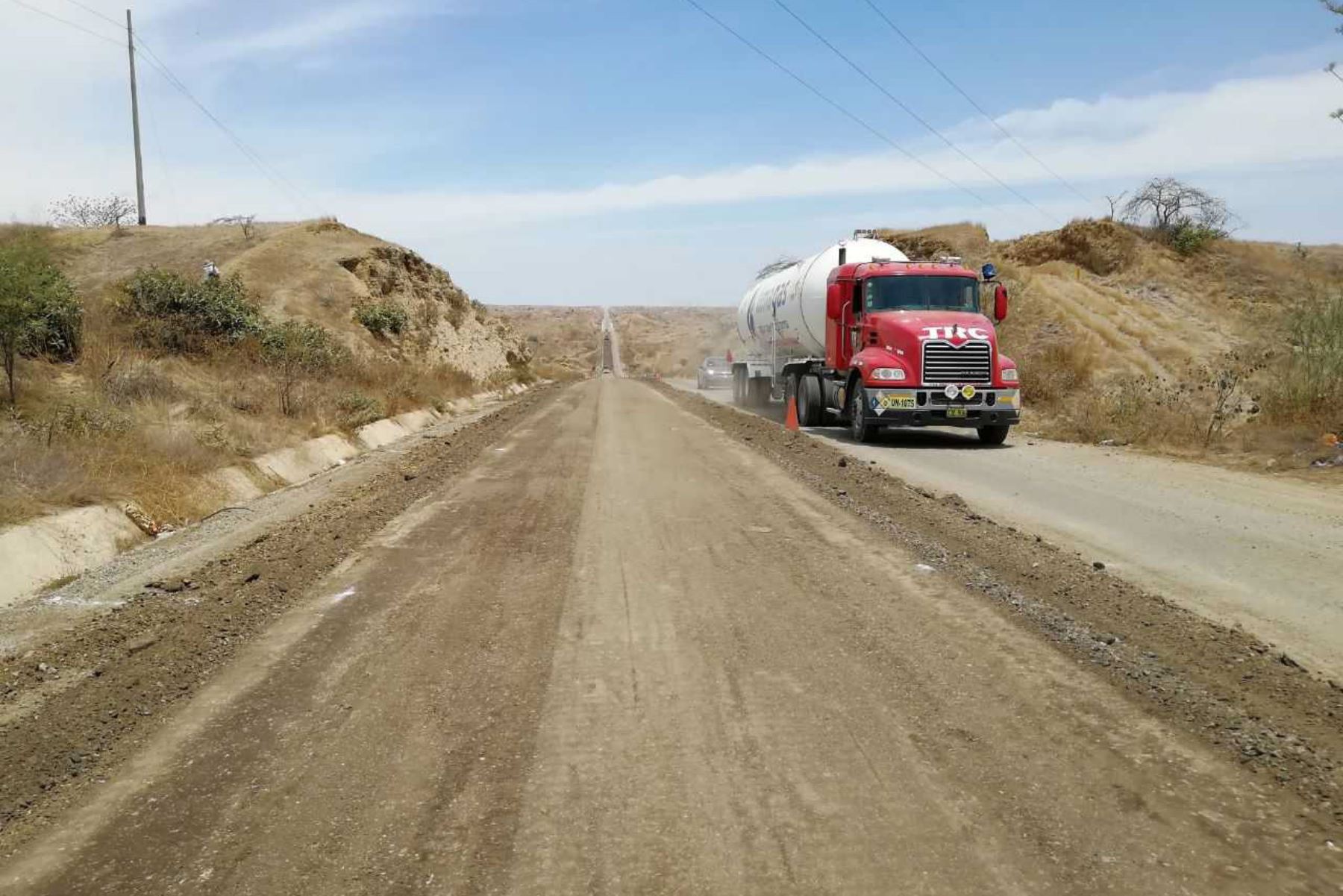Más de 450 kilómetros de carreteras que resultaron afectadas por El Niño Costero serán reparados, con la transferencia de recursos al Ministerio de Transportes y Comunicaciones, anunció la Autoridad para la Reconstrucción con Cambios (ARCC).