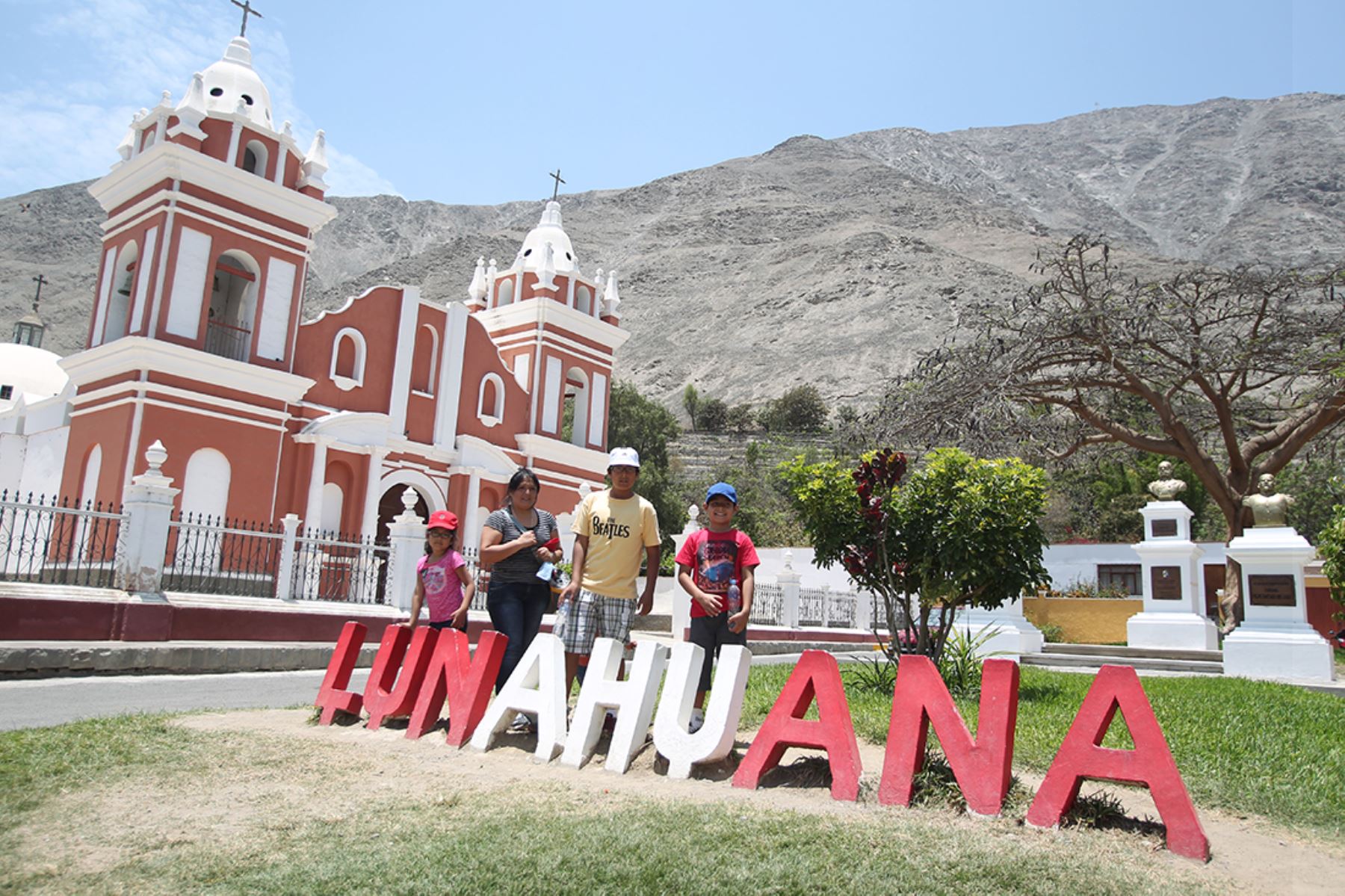 Plaza de Armas de Lunahuaná. Foto: Diario EL PERUANO / Marco del Río