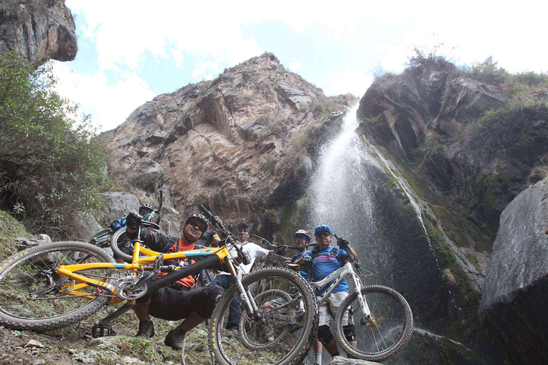 Deporte de aventura y catarata en Yauyos. Foto: Diario EL PERUANO / Marco del Río