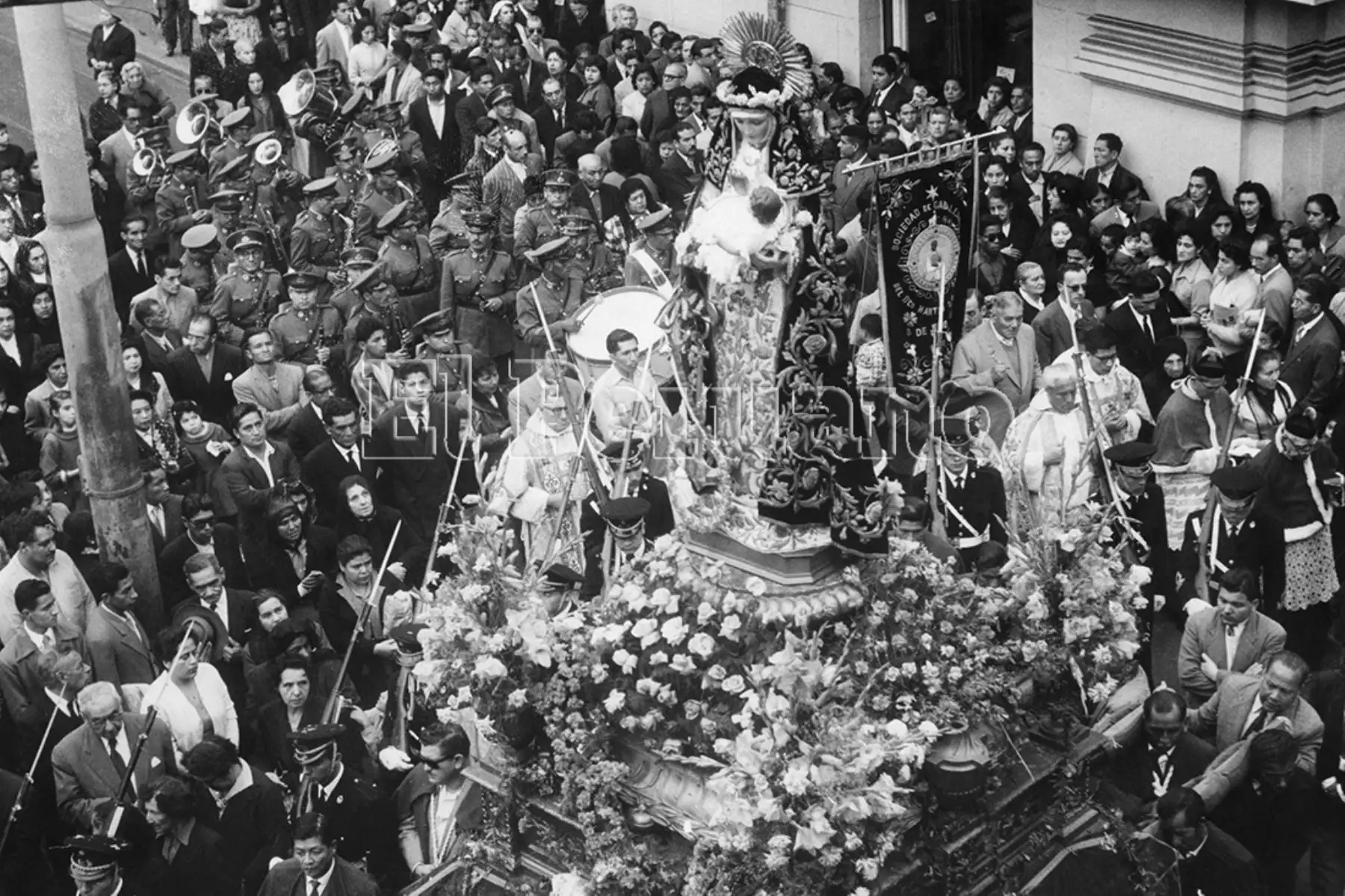 Procesión de Santa Rosa de Lima (1957). Foto: Archivo Histórico de EL PERUANO / Félix Dávila