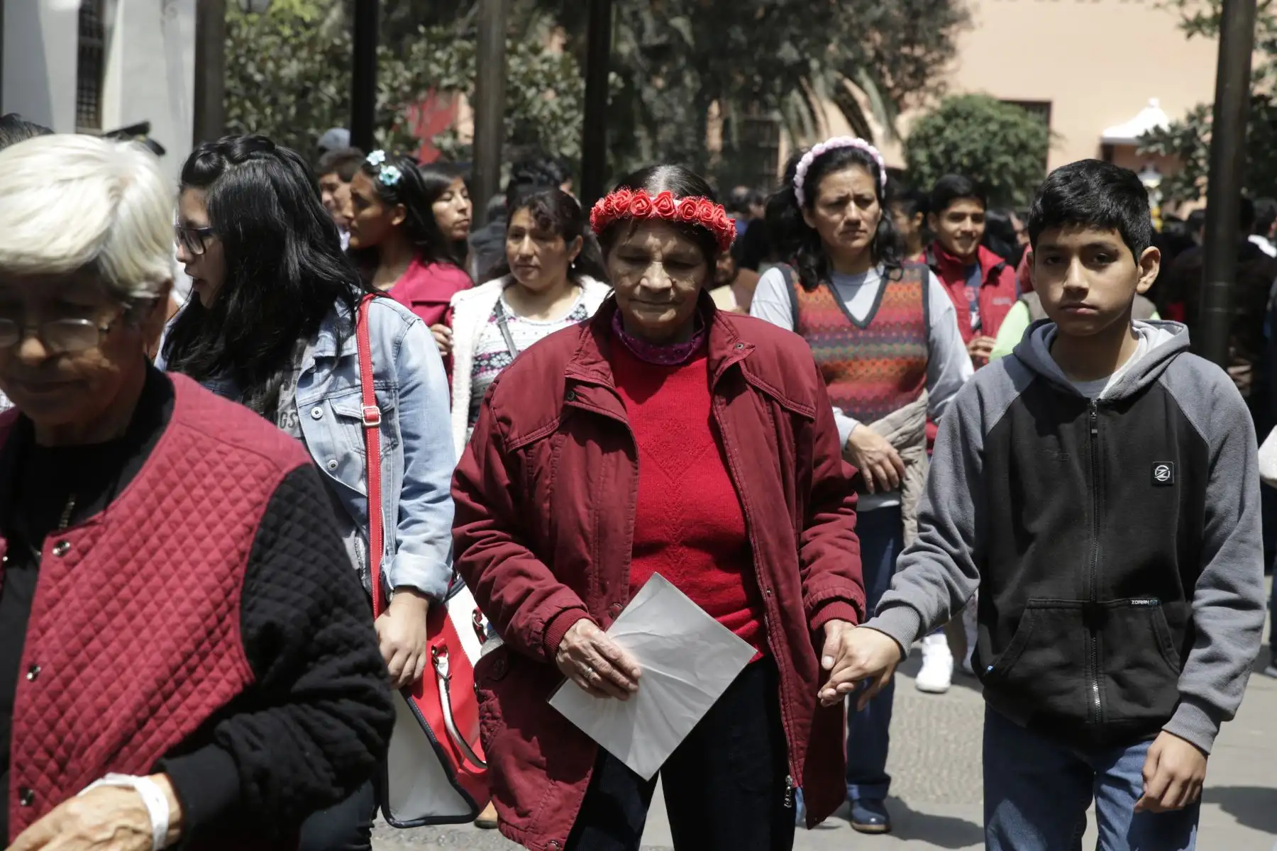 Miles de fieles visitan el templo de Santa Rosa conmemorando su día. Foto: ANDINA/Melina Mejía