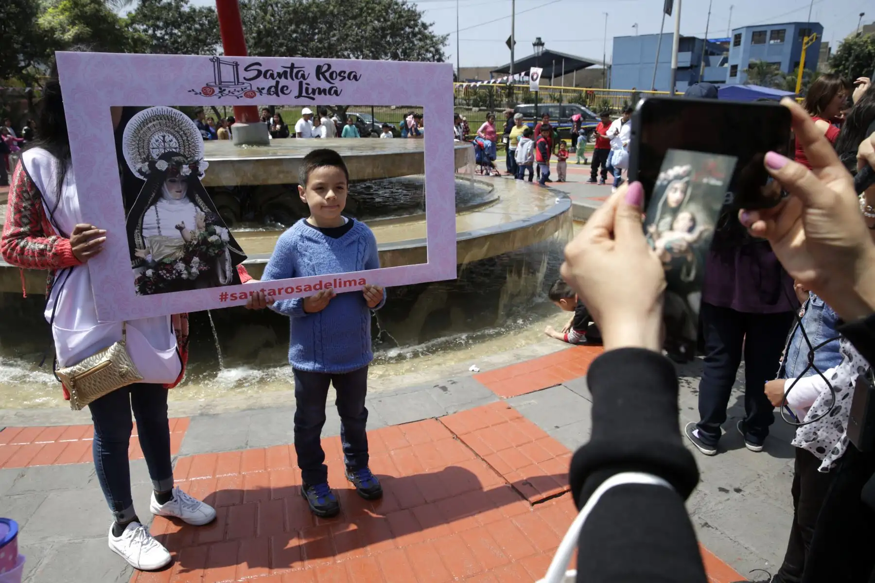 Limeños aprovechan la festividad se Santa Rosa para pasar un día en familia. Foto: ANDINA/Melina Mejía