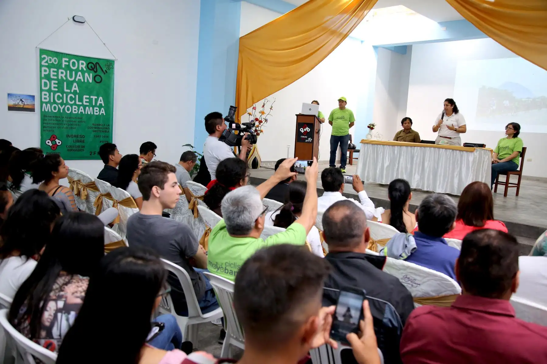 Ministra del Ambiente, Fabiola Muñoz, participó en el 2do. Foro Peruano de La Bicicleta en Moyobamba, San Martín. Foto: ANDINA/Minam