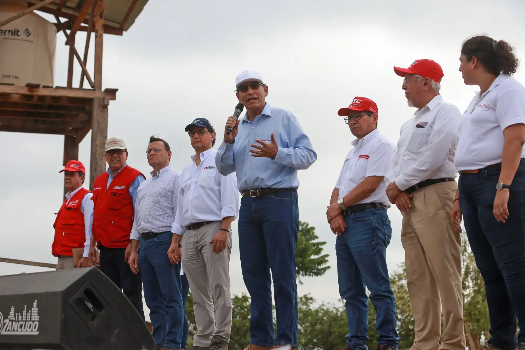 El presidente Martin Vizcarra inaguro Sistema de Electrificación de ocho localidades del distrito de Tahuamanu, en Madre de Dios.Foto: ANDINA/Prensa Presidencia