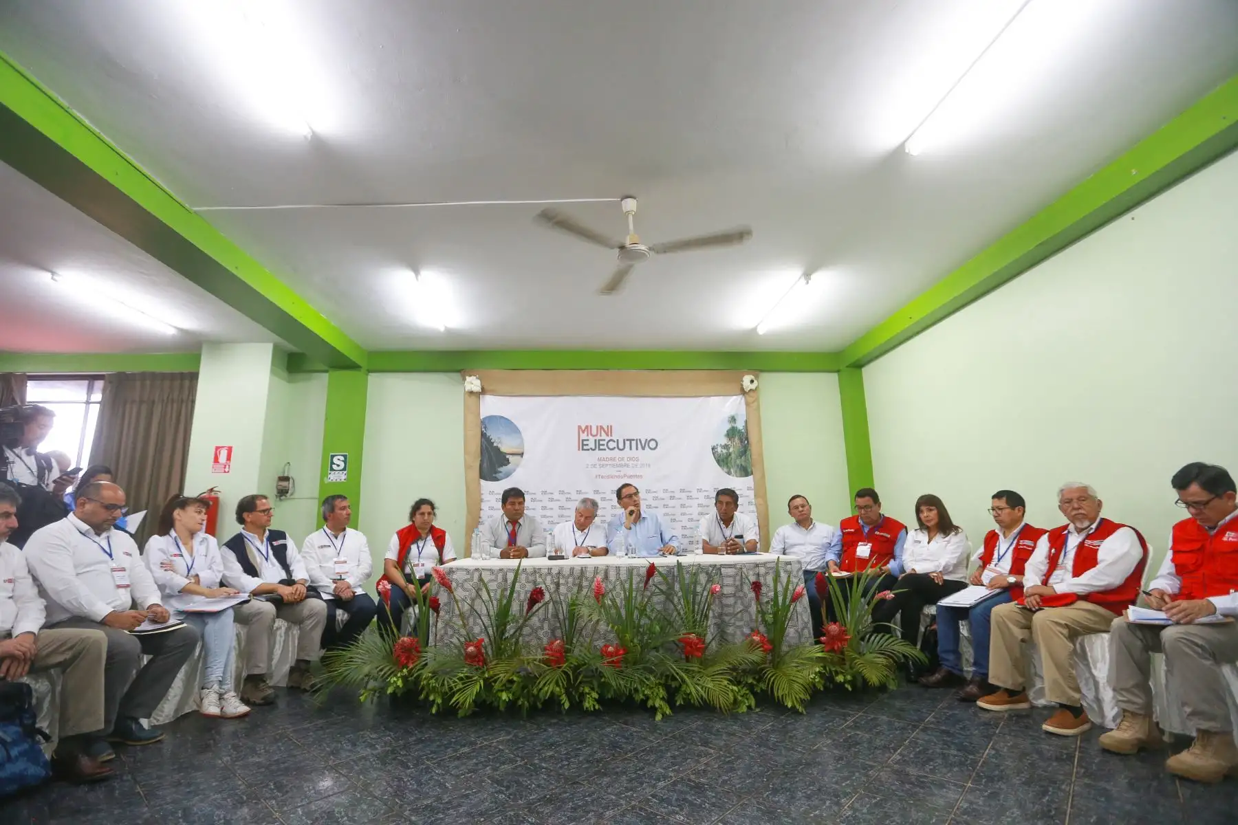 Presidente  Martín Vizcarra participò en el  Muni Ejecutivo Provincial Madre de Dios.Foto:ANDINA/Prensa Presidencia