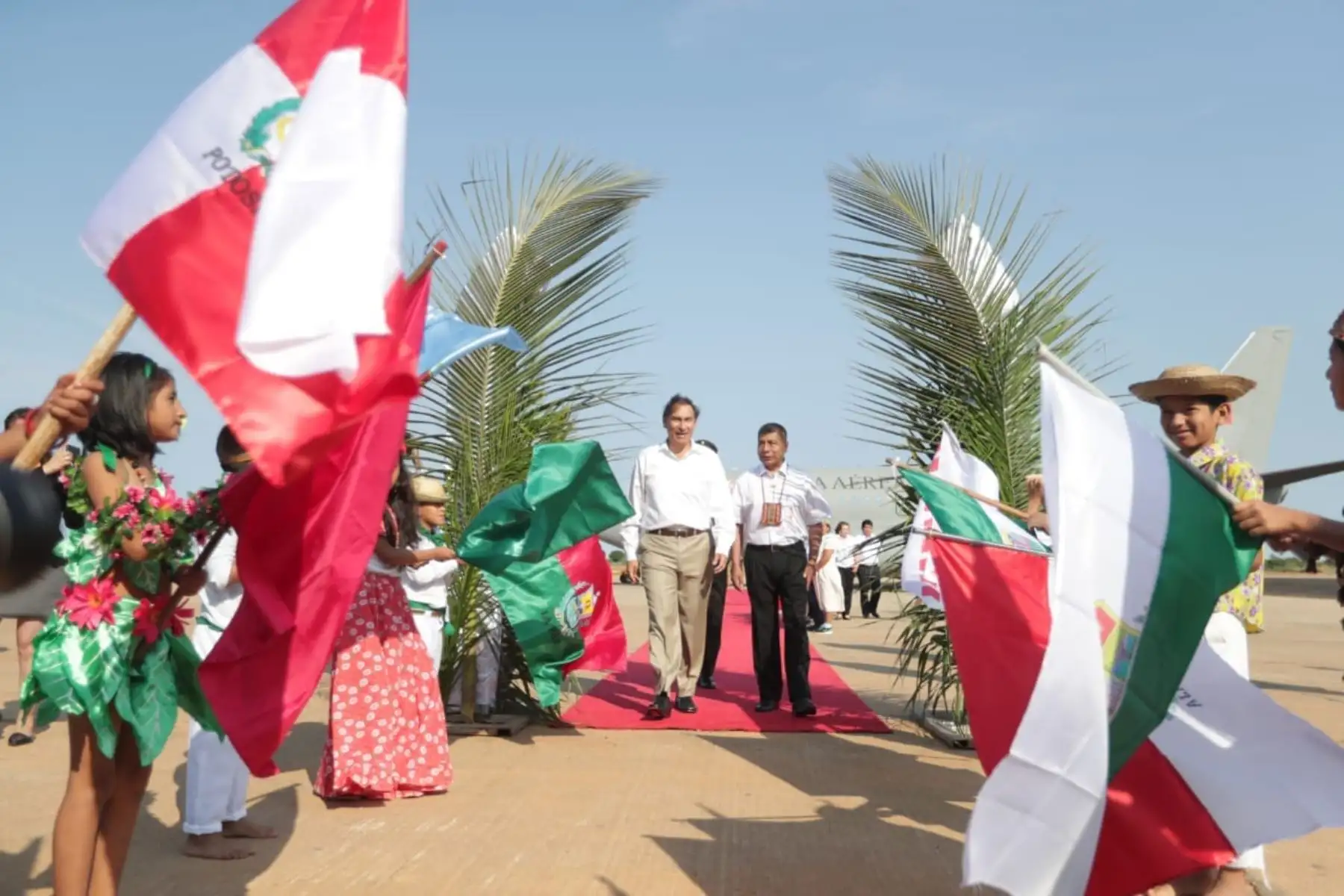El presidente de la República, Martín Vizcarra, llegó esta mañana a la ciudad de Cobija para asistir al IV Gabinete Binacional con Bolivia. Foto: ANDINA/Prensa Presidencia
