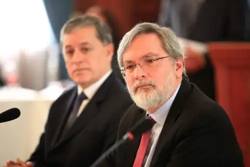 Canciller ecuatoriano en funciones, Andrés Terán, encabeza "Reunión regional sobre movilidad humana de ciudadanos venezolanos" que se realiza en Quito Foto: EFE