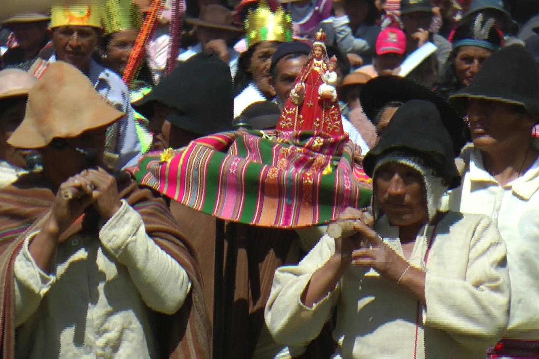 Huancayo ya vive la festividad de su patrona la Virgen de Cocharcas. ANDINA/Pedro Tinoco