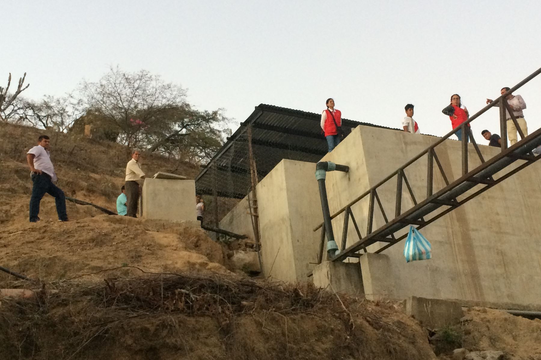 Contraloría inicia supervisión de obra de saneamiento en Piura.
