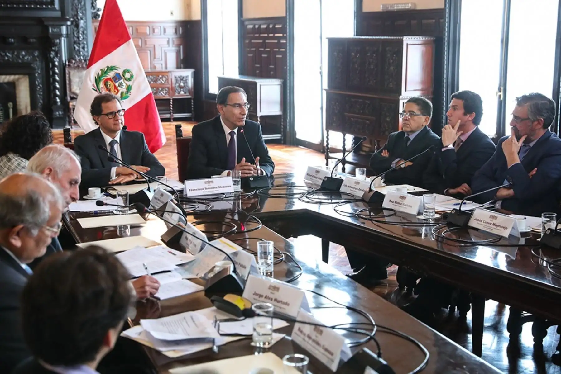 Grupo de Alto Nivel encargado de construir la propuesta de Visión de la Minería al 2030.