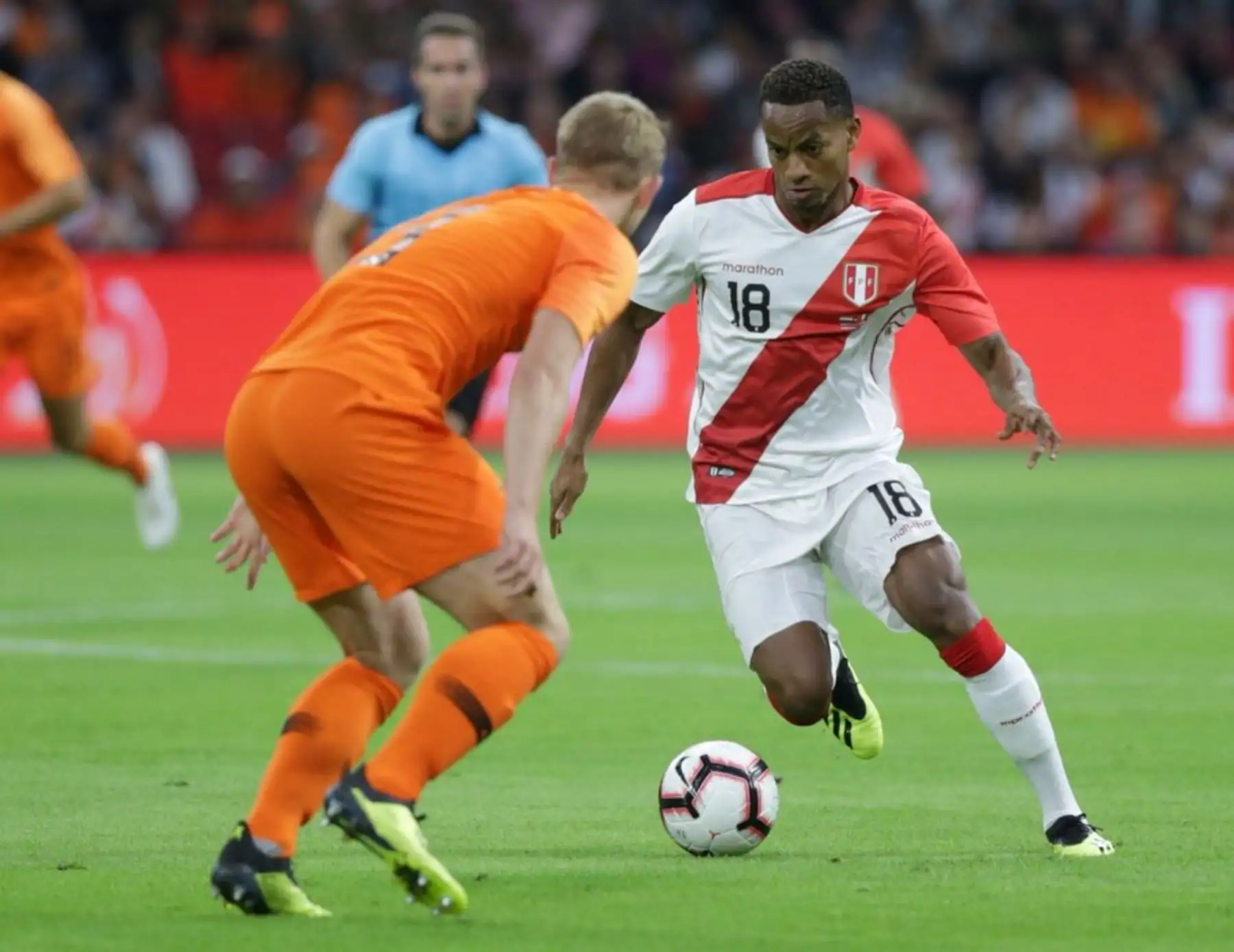 Partido amistoso entre Perú y Holanda , en el  estadio Johan Cruijff Arena en Amsterdam (Holanda). Foto: ANDINA/FPF