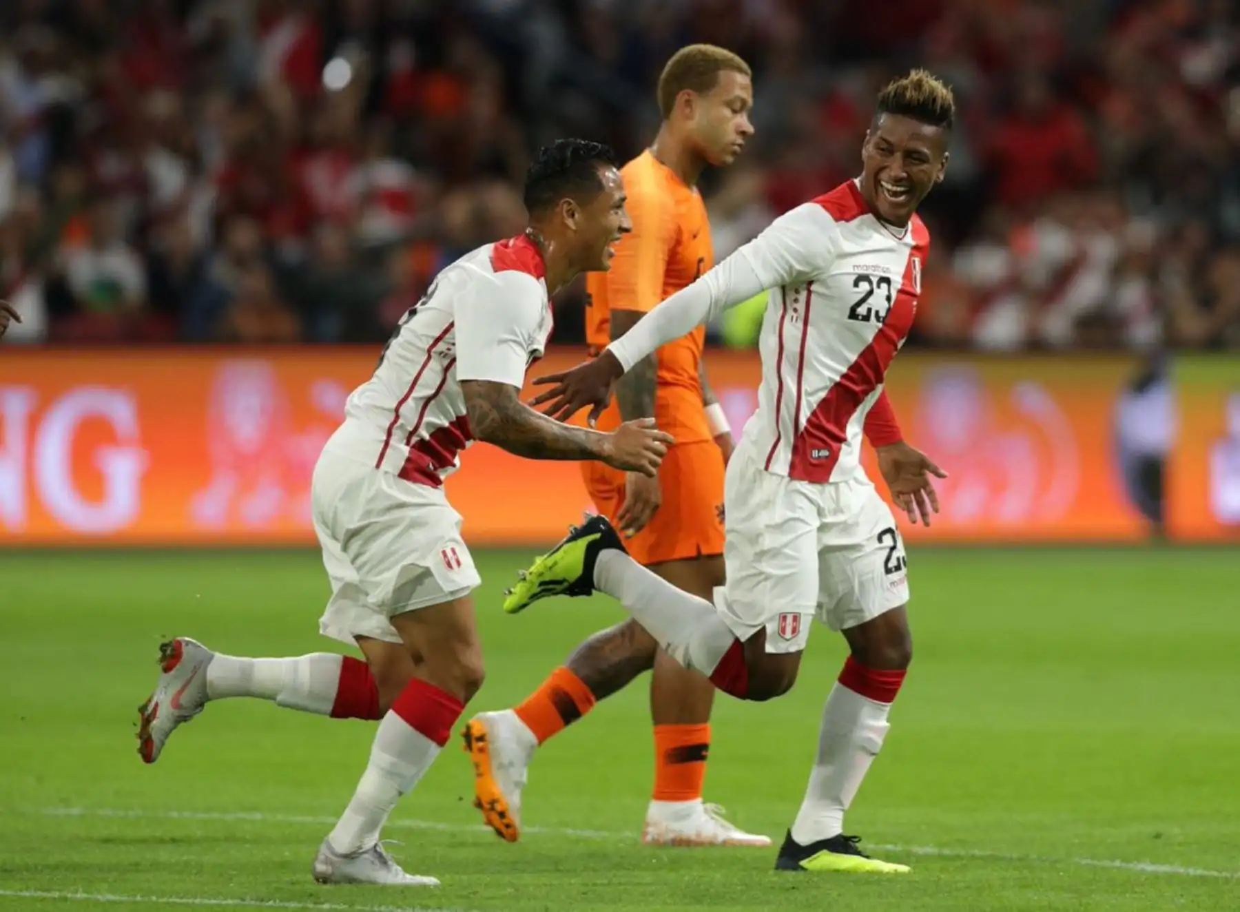 Partido amistoso entre Perú y Holanda , en el  estadio Johan Cruijff Arena en Amsterdam (Holanda). Foto: ANDINA/FPF