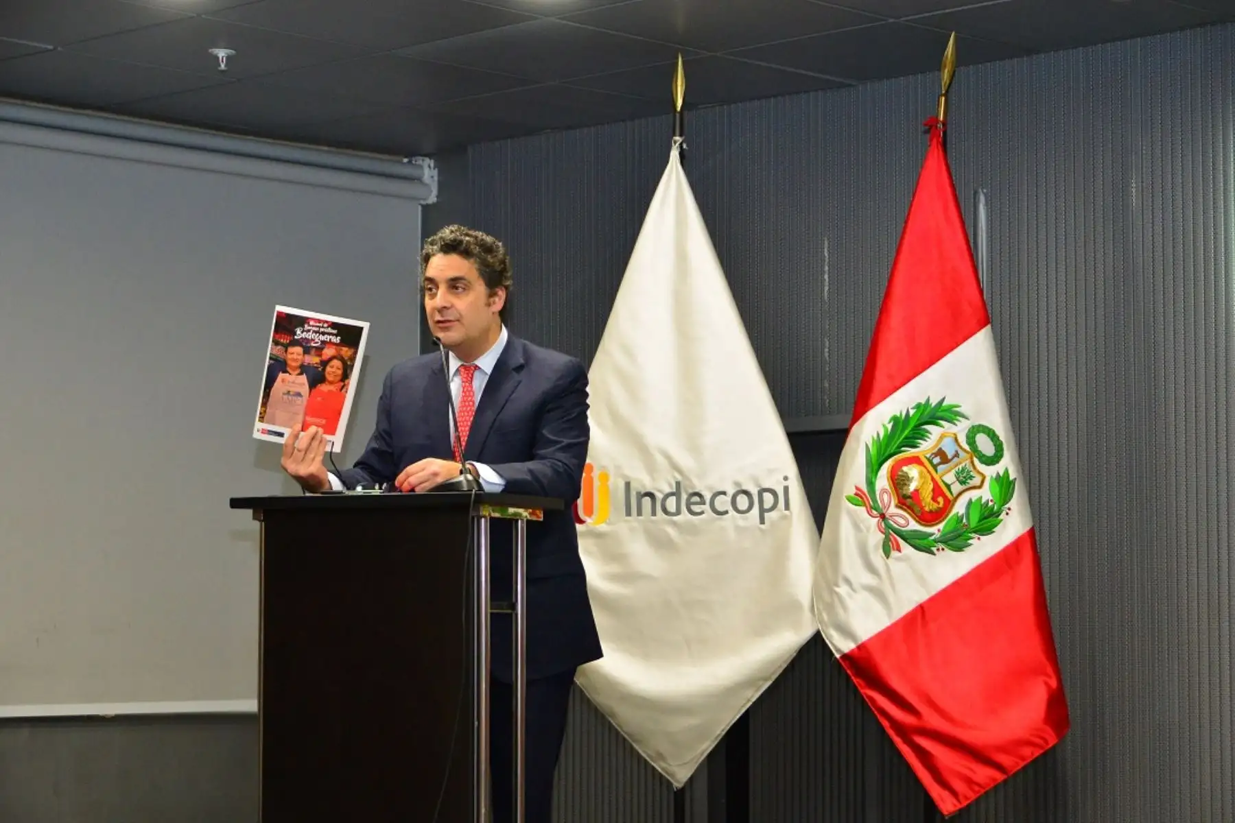 Presidente del Indecopi, Ivo Gagliuffi. Foto: Cortesía.