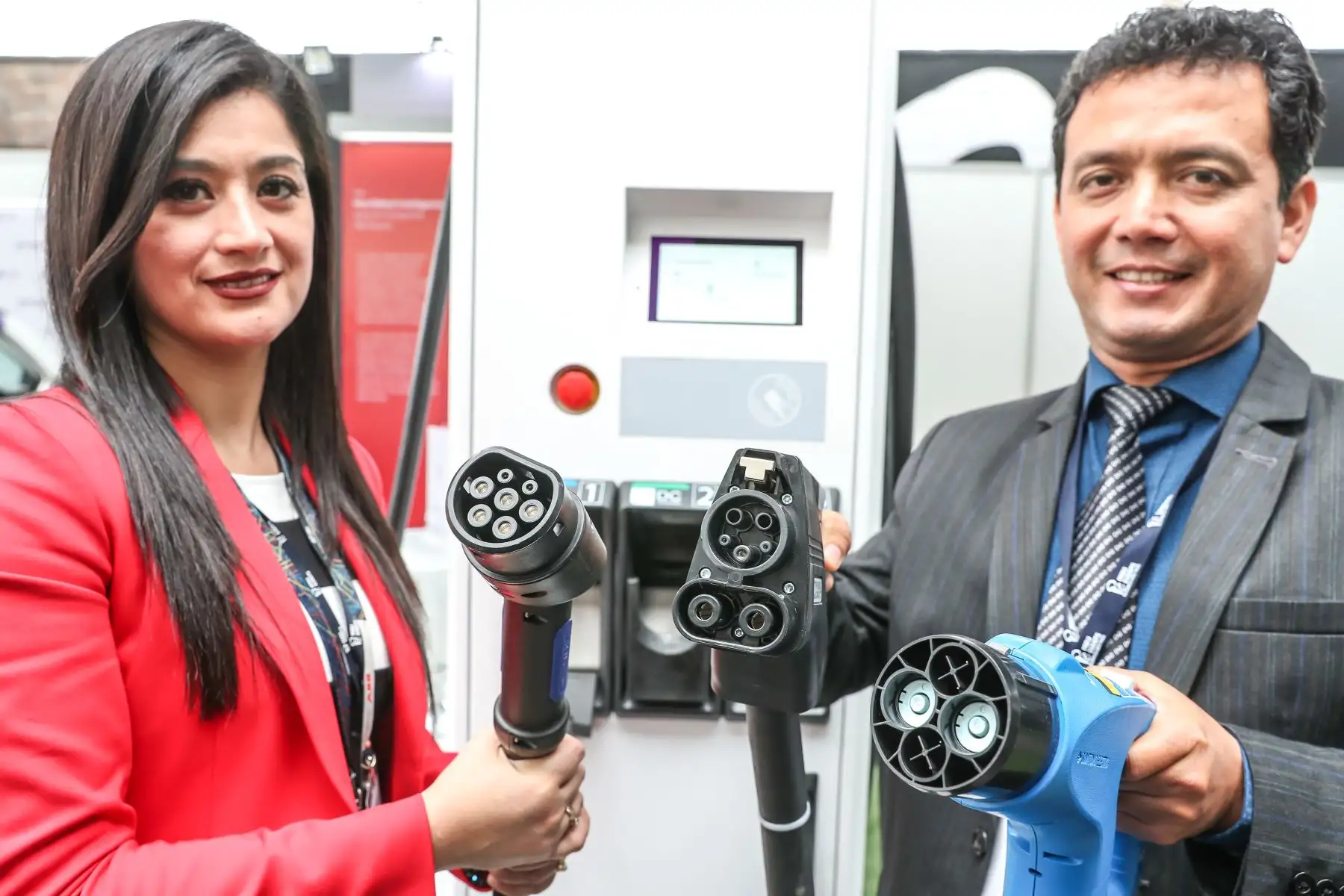 Estación pública para recarga  para vehículos eléctricos.Foto.ANDINA/Minem