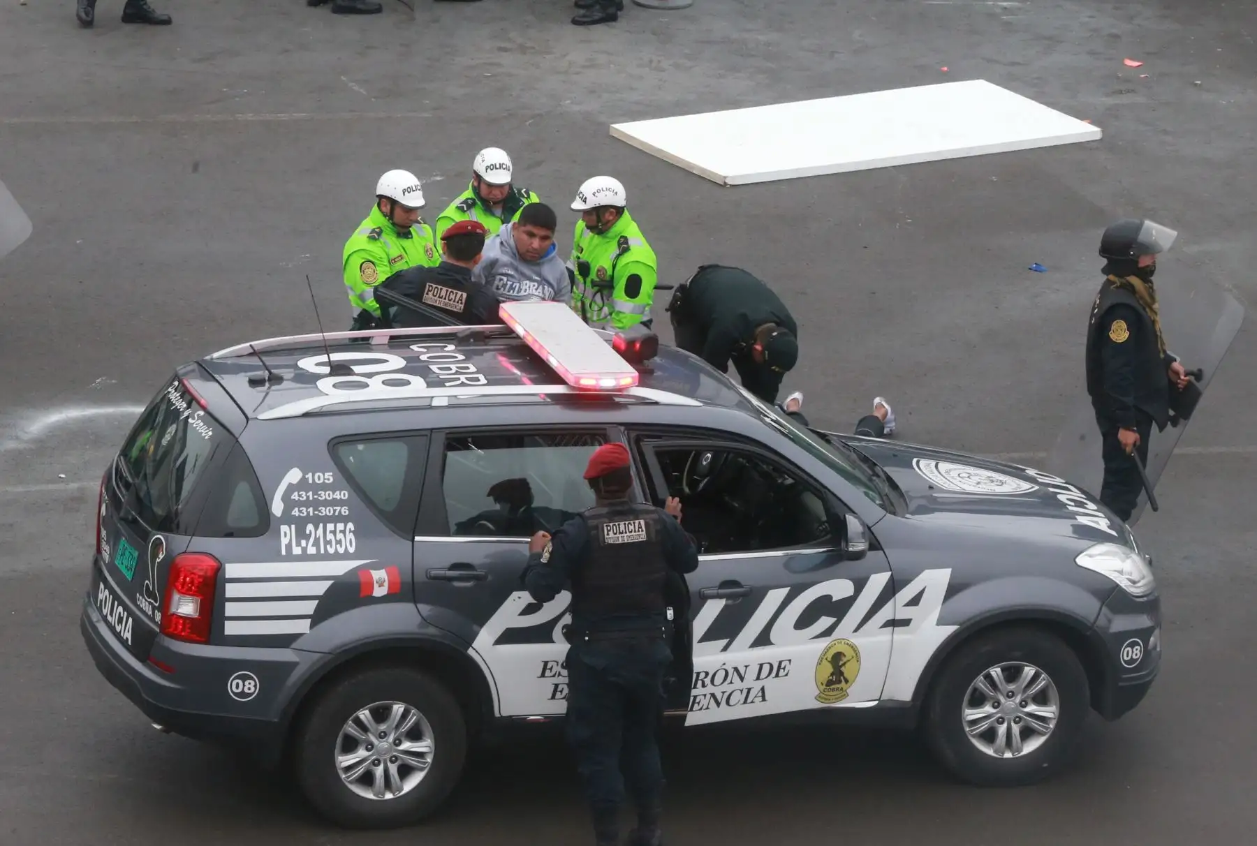 Grupo evangélico tomó posesión de la explanada del Matute, estadio de Alianza Lima. La Policía Nacional y Fiscalía ya se encuentran en el lugar. Foto: ANDINA/Norman Córdova