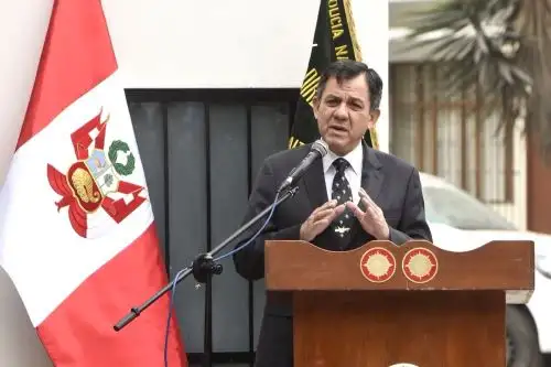 El ministro del Interior, Mauro Medina durante ceremonia por el 77 aniversario de la inmolación del capital PNP Alipio Ponce. Foto: ANDINA/Difusión.
