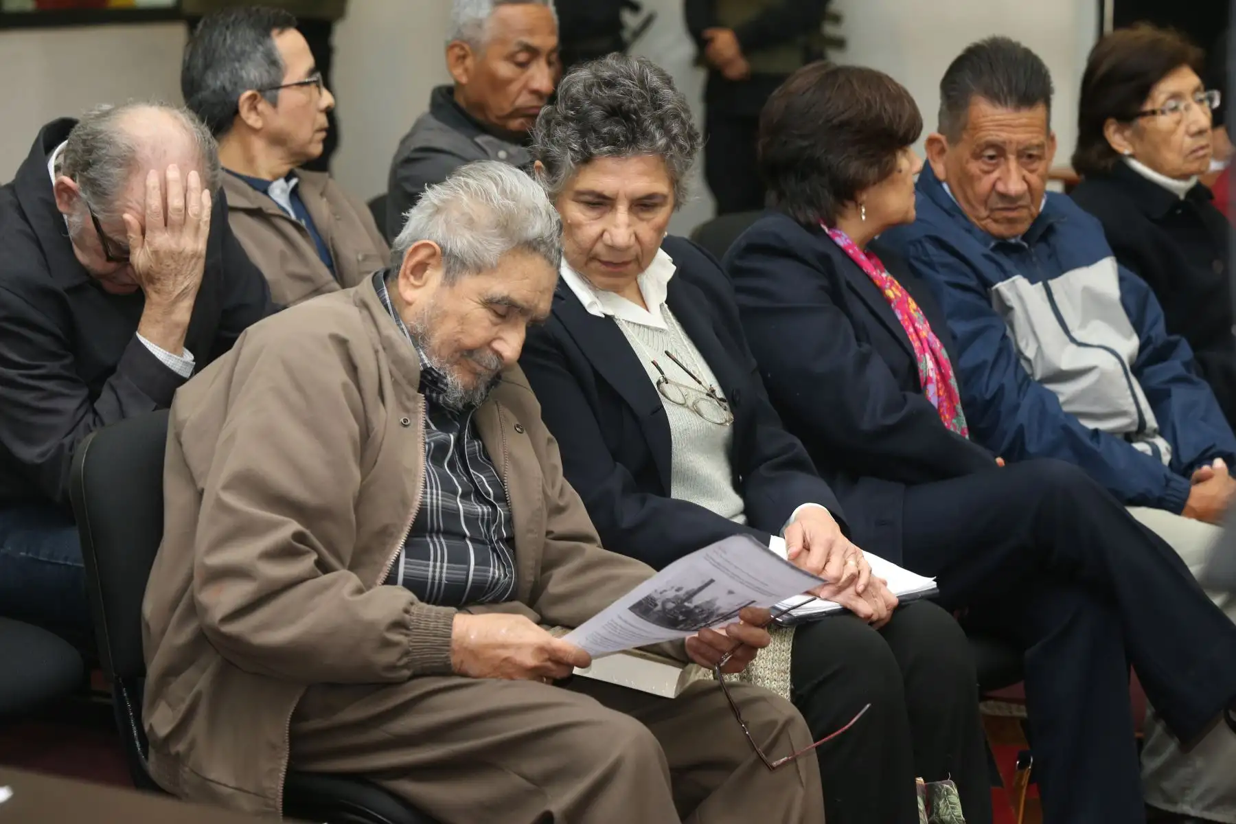 El Colegiado “A” de la Sala Penal Nacional condenó este martes a cadena perpetua a diez integrantes de la cúpula de Sendero Luminoso -entre ellos Abimael Guzmán- por la autoría mediata del atentado en la calle Tarata, en Miraflores, el 16 de julio de 1992. Foto: ANDINA/Francisco Medina