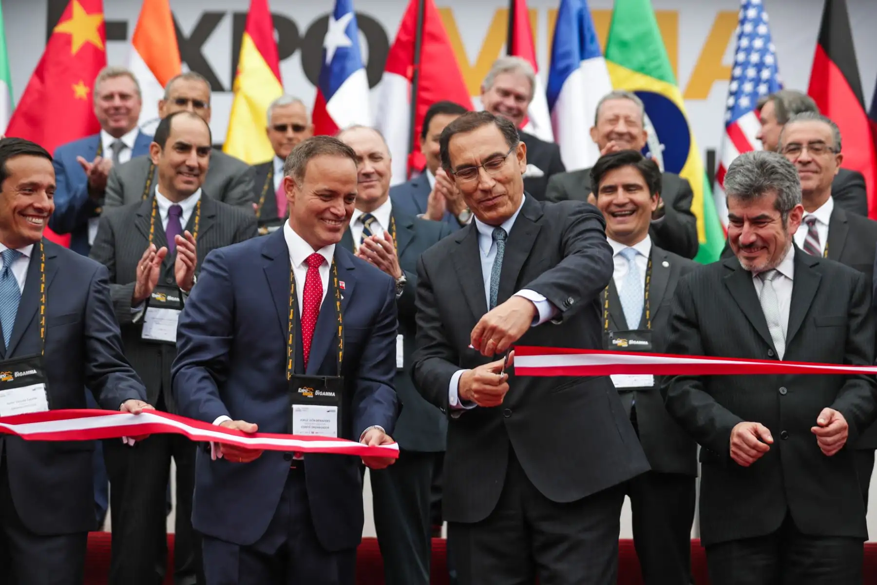 Jefe del Estado, Martín Vizcarra, participa en la inauguración de Expo Mina Perú 2018. Foto: ANDINA / PRESIDENCIA/Carlos Lezama.