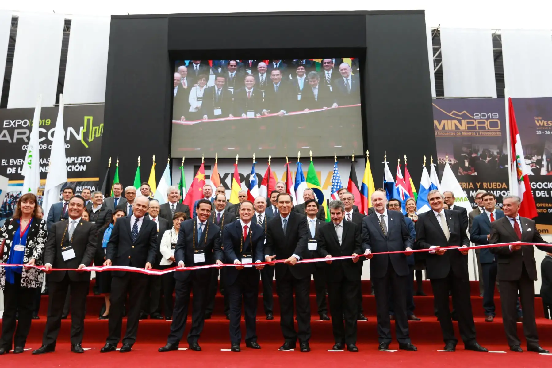 Jefe del Estado, Martín Vizcarra, participa en la inauguración de Expo Mina Perú 2018. Foto: ANDINA / PRESIDENCIA/Carlos Lezama.
