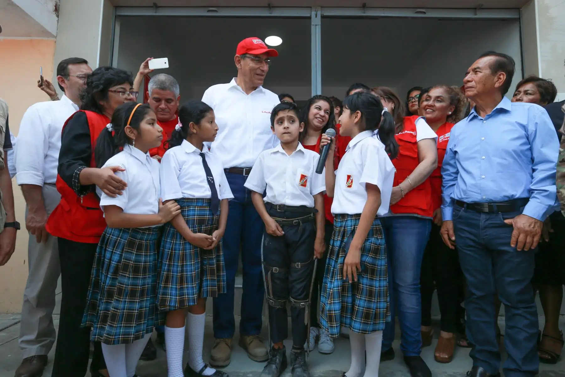 Presidente República,Martin Vizcarra, inaugura de la Unidad de Protección Especial del Ministerio de la Mujer y Poblaciones Vulnerables en Tumbes. Foto: ANDINA/Prensa Presidencia/Carlos Lezama