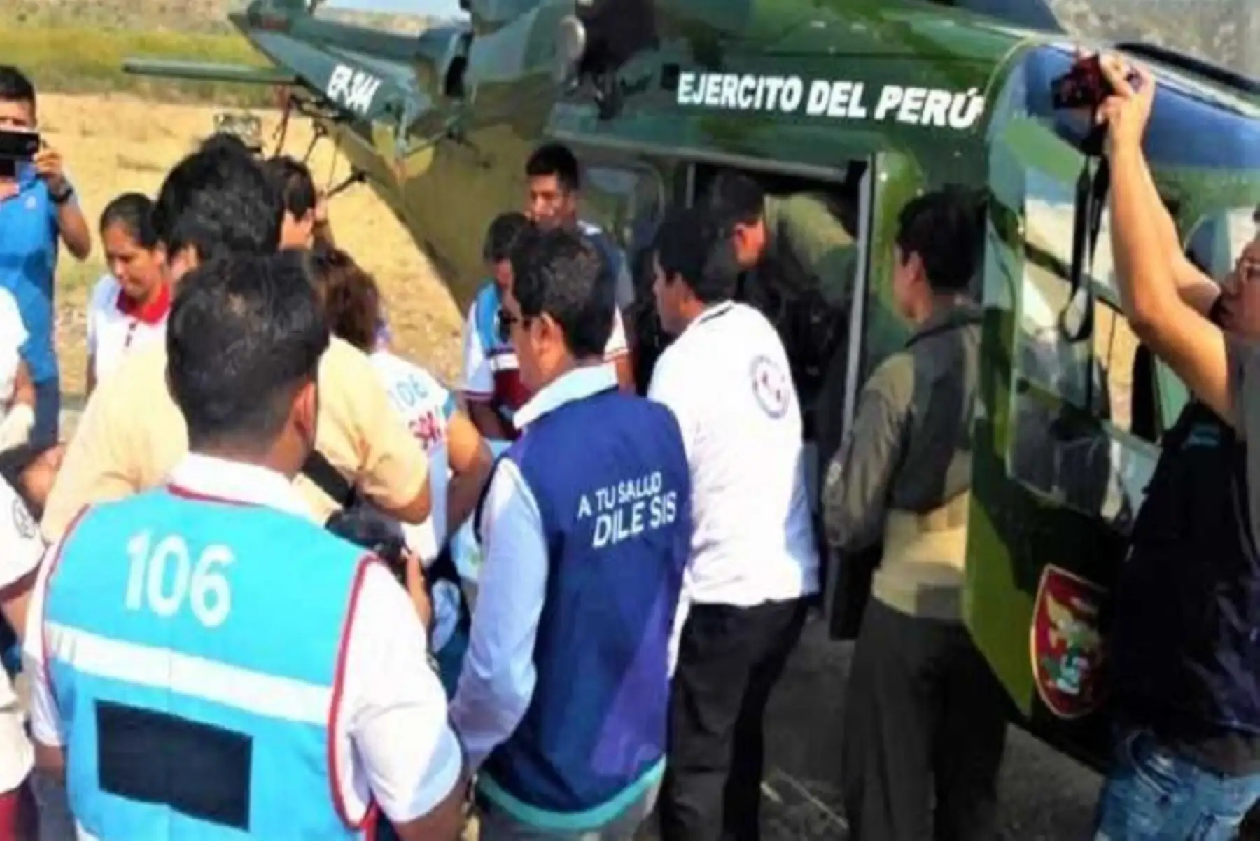 El Ministerio de Salud (Minsa) gestionó el traslado oportuno, vía aérea, de una gestante nativa awajún, que se encontraba en estado crítico en la comunidad de Pampa Entsa, distrito del Cenepa, provincia de Condorcanqui, región Amazonas
