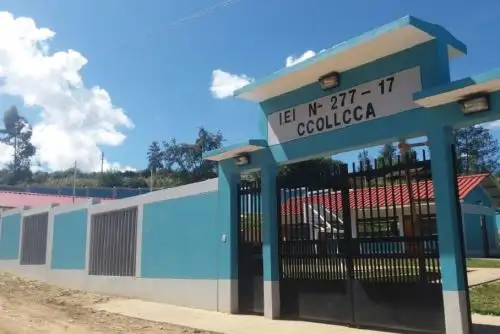 La IE Nº 277-17 Ccolca (Apurímac), que cuenta con 20 niños matriculados, tiene ahora dos aulas pedagógicas y una sala de usos múltiples.