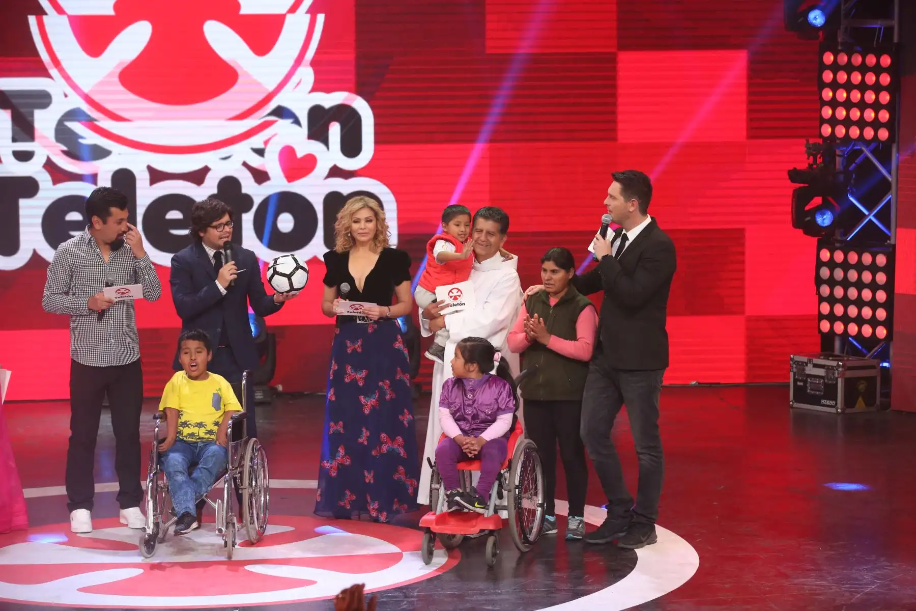 Teletón 2018, evento benéfico que  busca recaudar fondos para el tratamiento de los niños del Hogar Clínica San Juan de Dios.Foto.ANDINA/ Jhony Laurente