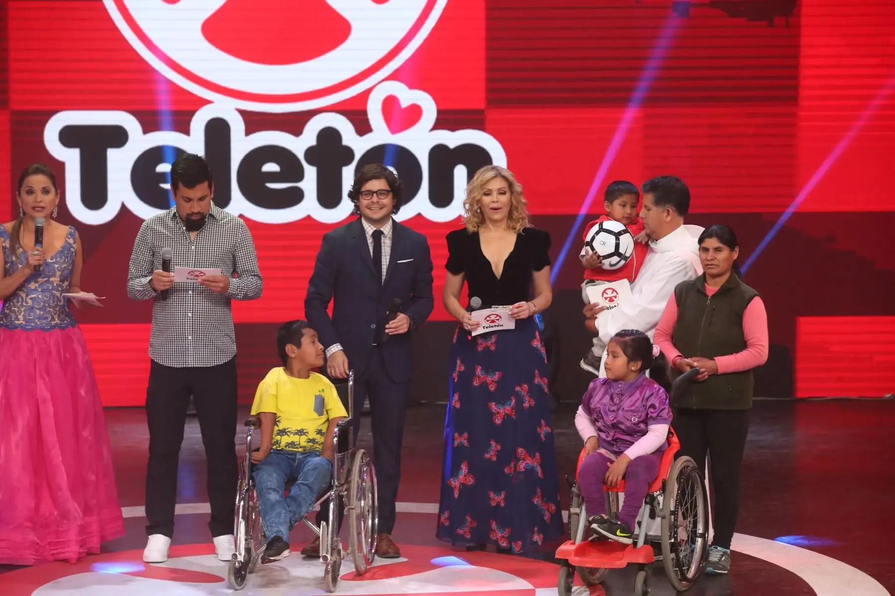 Teletón 2018, evento benéfico que  busca recaudar fondos para el tratamiento de los niños del Hogar Clínica San Juan de Dios.Foto.ANDINA/ Jhony Laurente