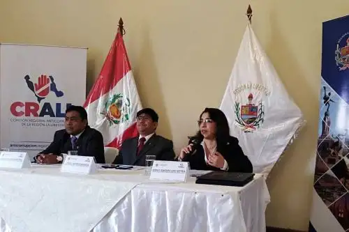 Desde este lunes 18 de setiembre, los ciudadanos de la región La Libertad podrán registrar cualquier denuncia de corrupción sin necesidad de salir de casa. Esto gracias a una herramienta digital lanzada por la Comisión Regional Anticorrupción de La Libertad.
