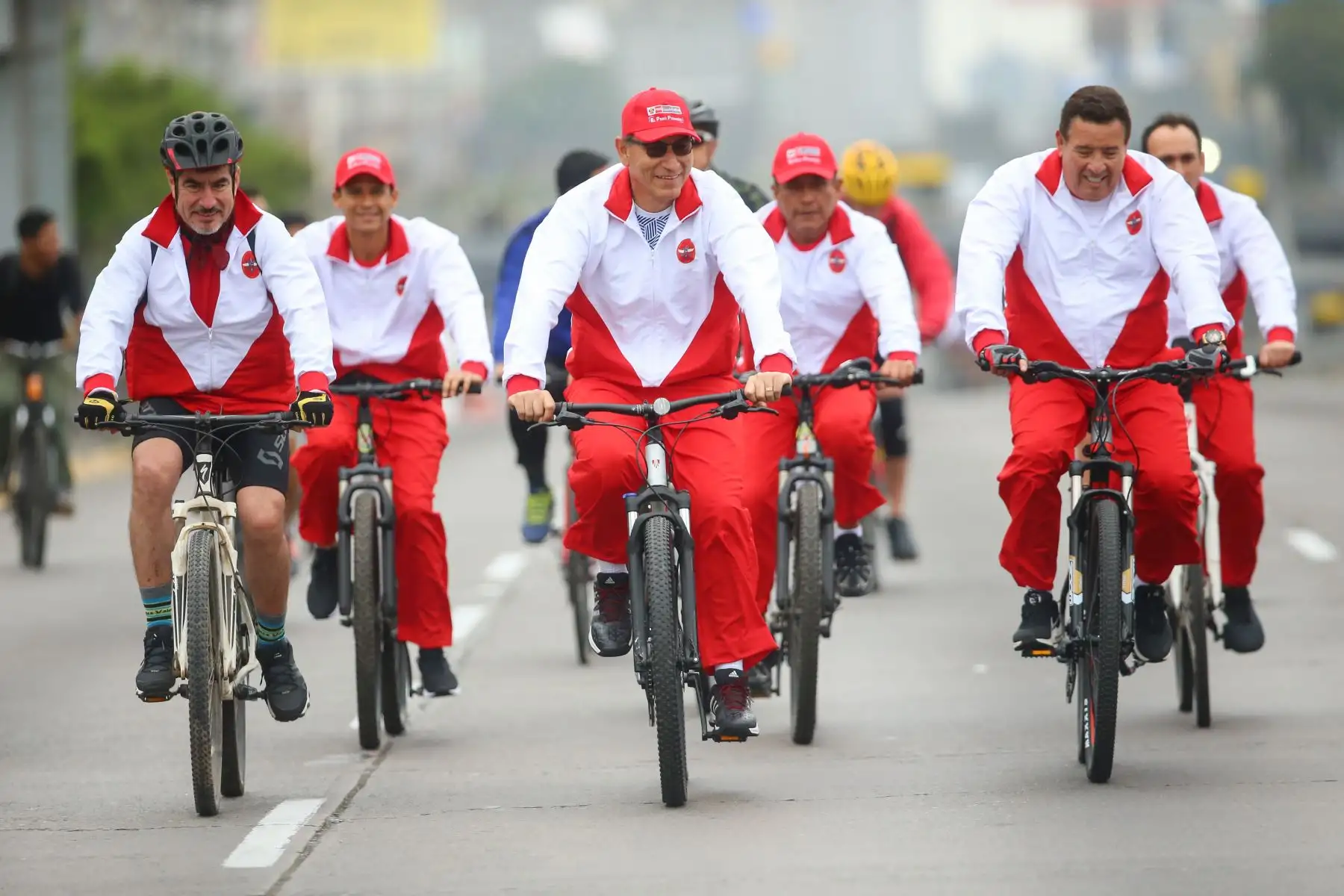 Presidente Martín Vizcarra participò en carrera cívico militar de las Fuerzas Armadas.Foto: ANDINA/Prensa Presidencia