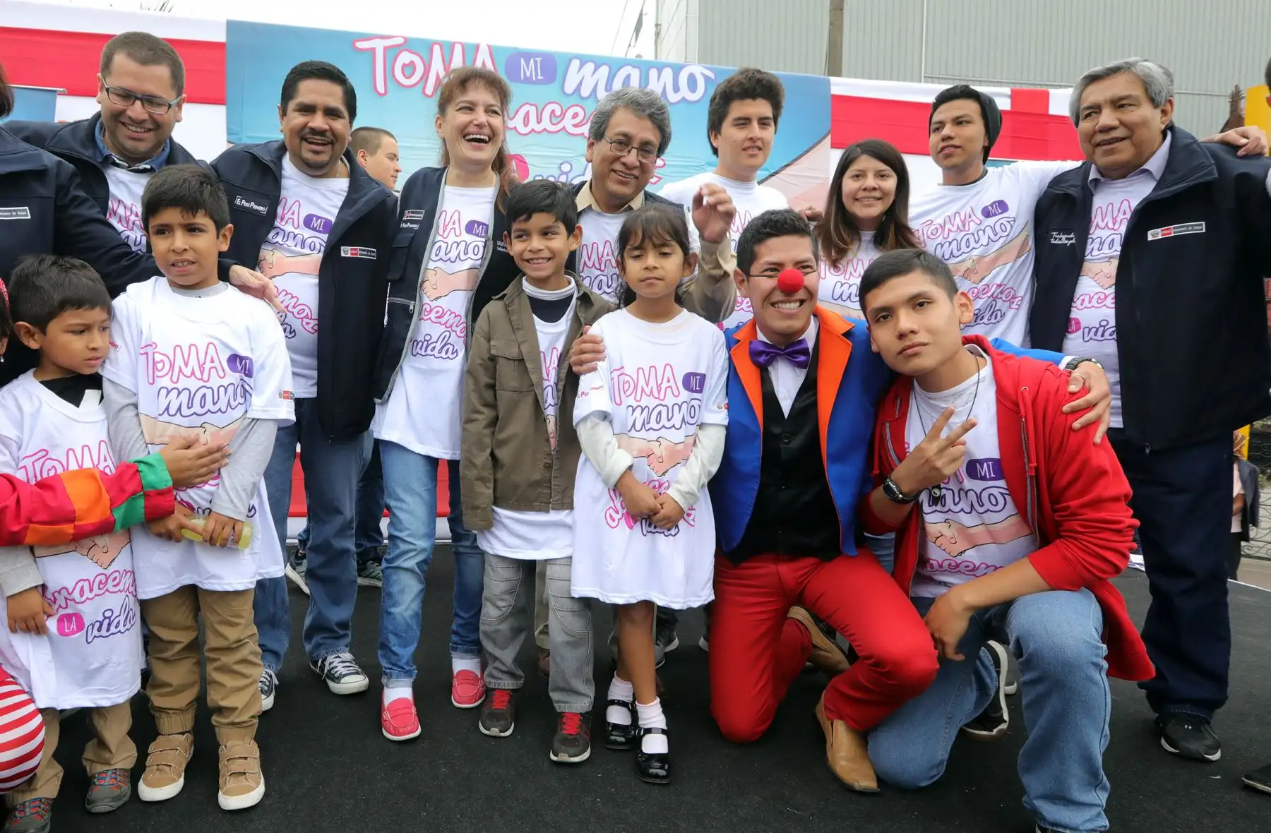 Ministra de Salud  Silvia Pessah , participó en campaña “Toma mi mano. Abracemos la vida” por el Día Mundial de la Prevención del Suicidio.Foto:ANDINA/Minsa
