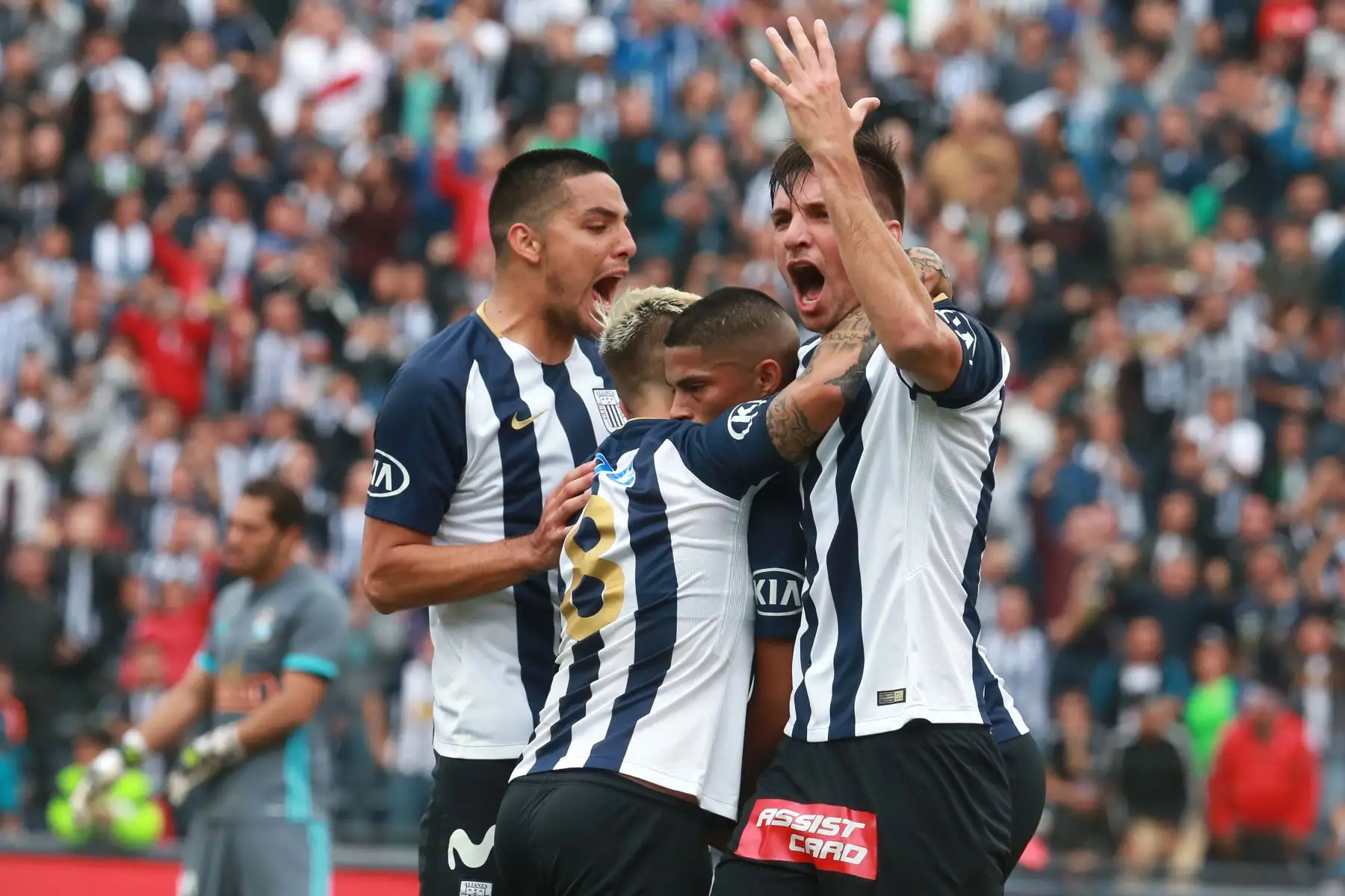 Sporting Cristal ganaba 2-1 a Alianza Lima, por el torneo clausura cuando se tomó la medida, de suspende por falta de garantías. Foto: ANDINA/Vidal Tarqui