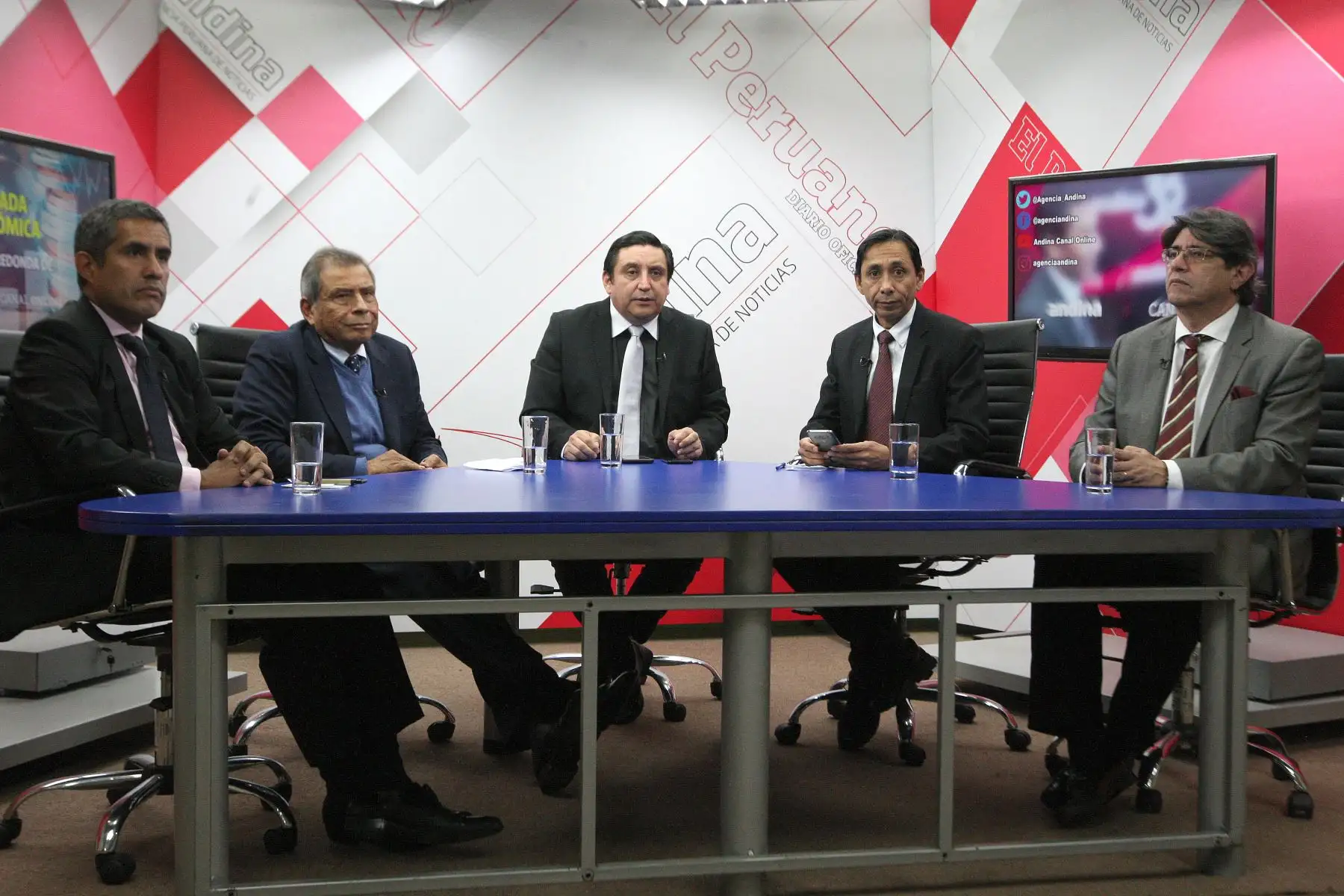 Programa Mirada Económica de Andina Canal Online.Foto:  ANDINA/Héctor Vinces